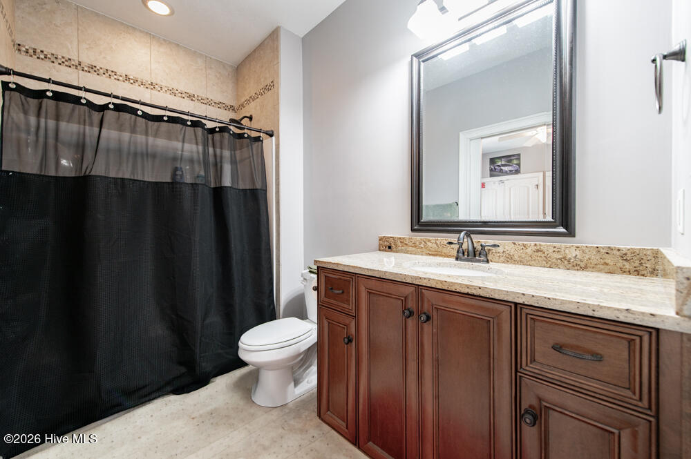 204 Clyde Avenue Property Photo 17