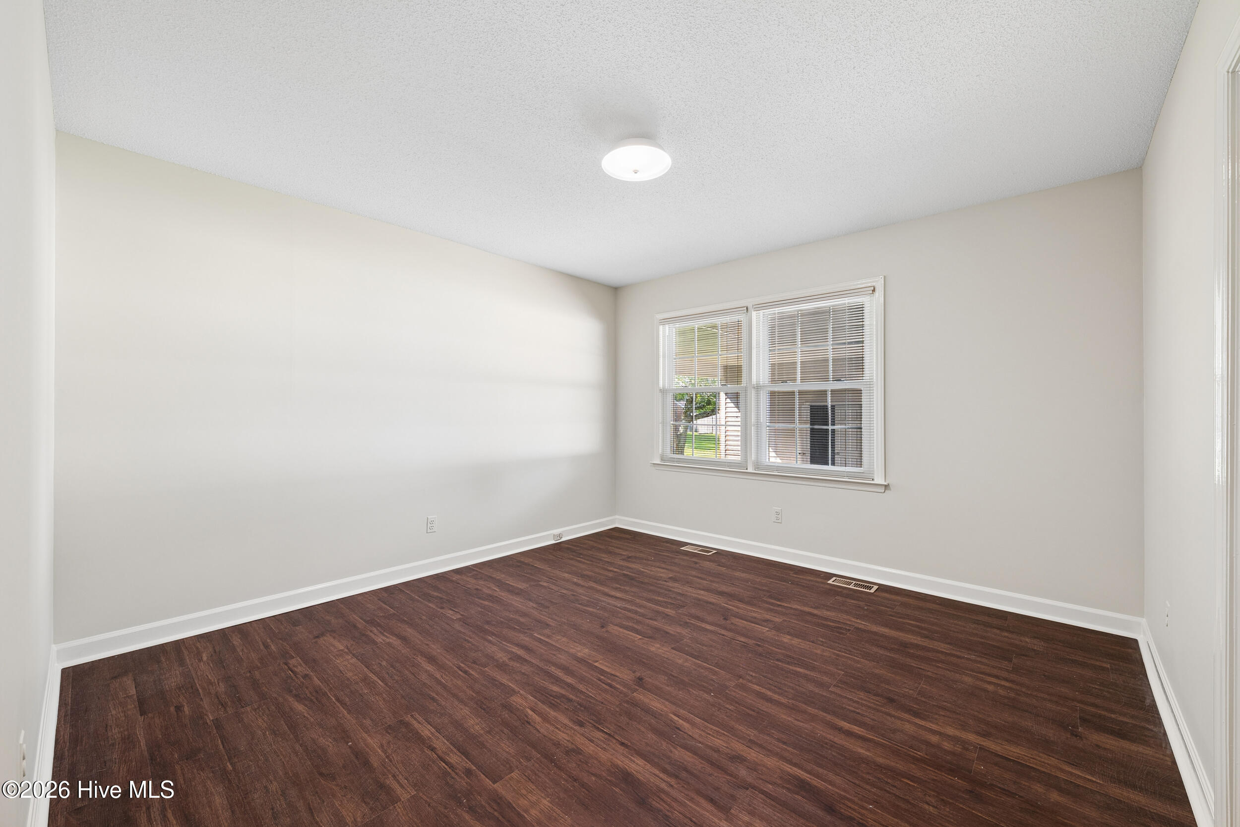 1106 Crestview Drive Property Photo 23