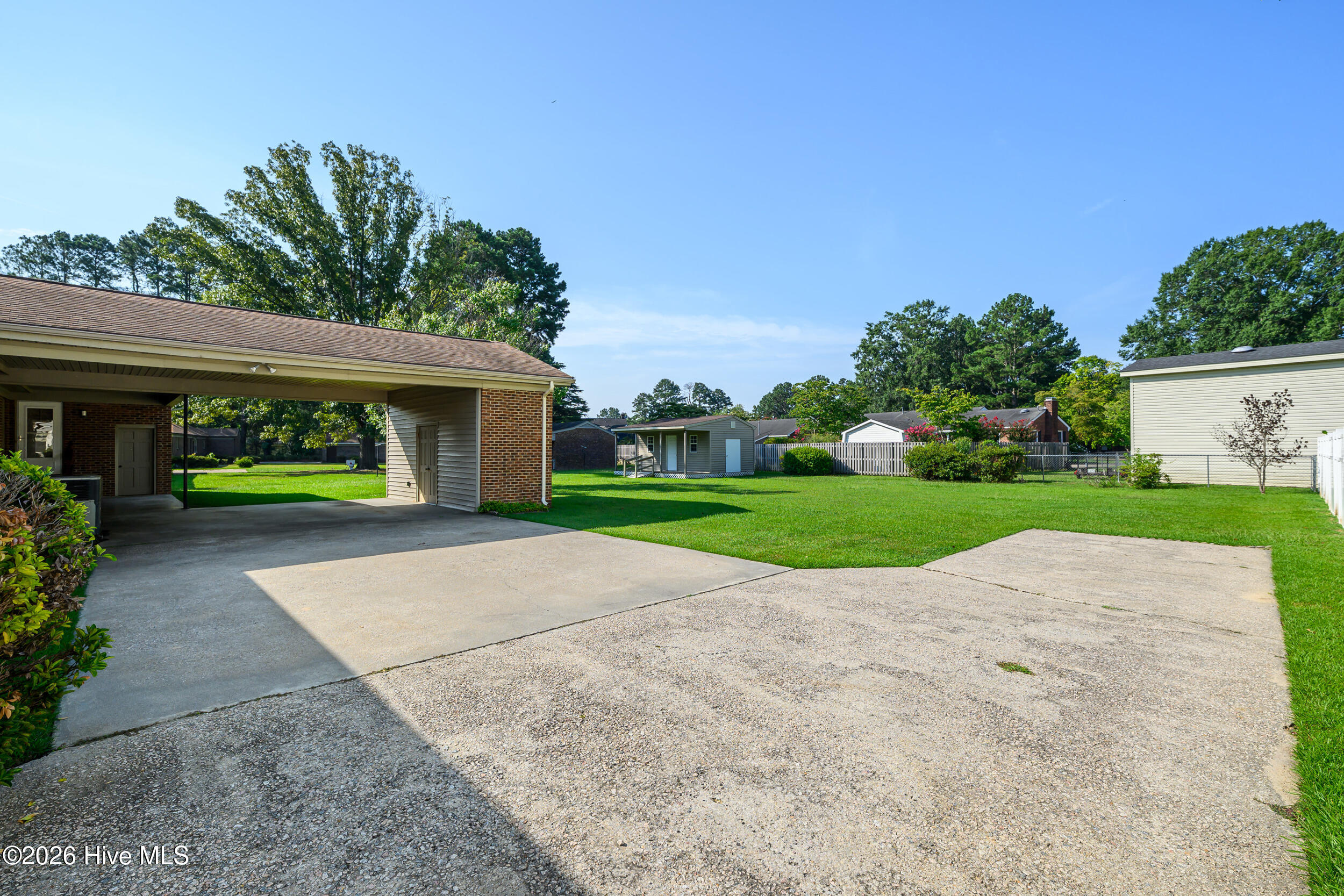 1106 Crestview Drive Property Photo 24