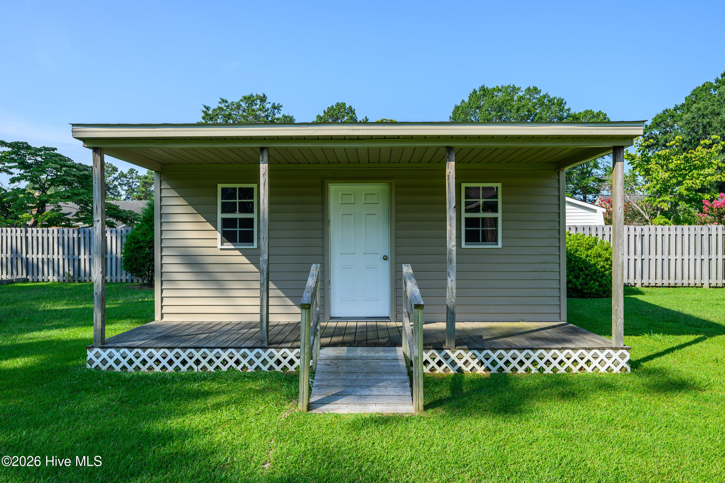 1106 Crestview Drive Property Photo 27