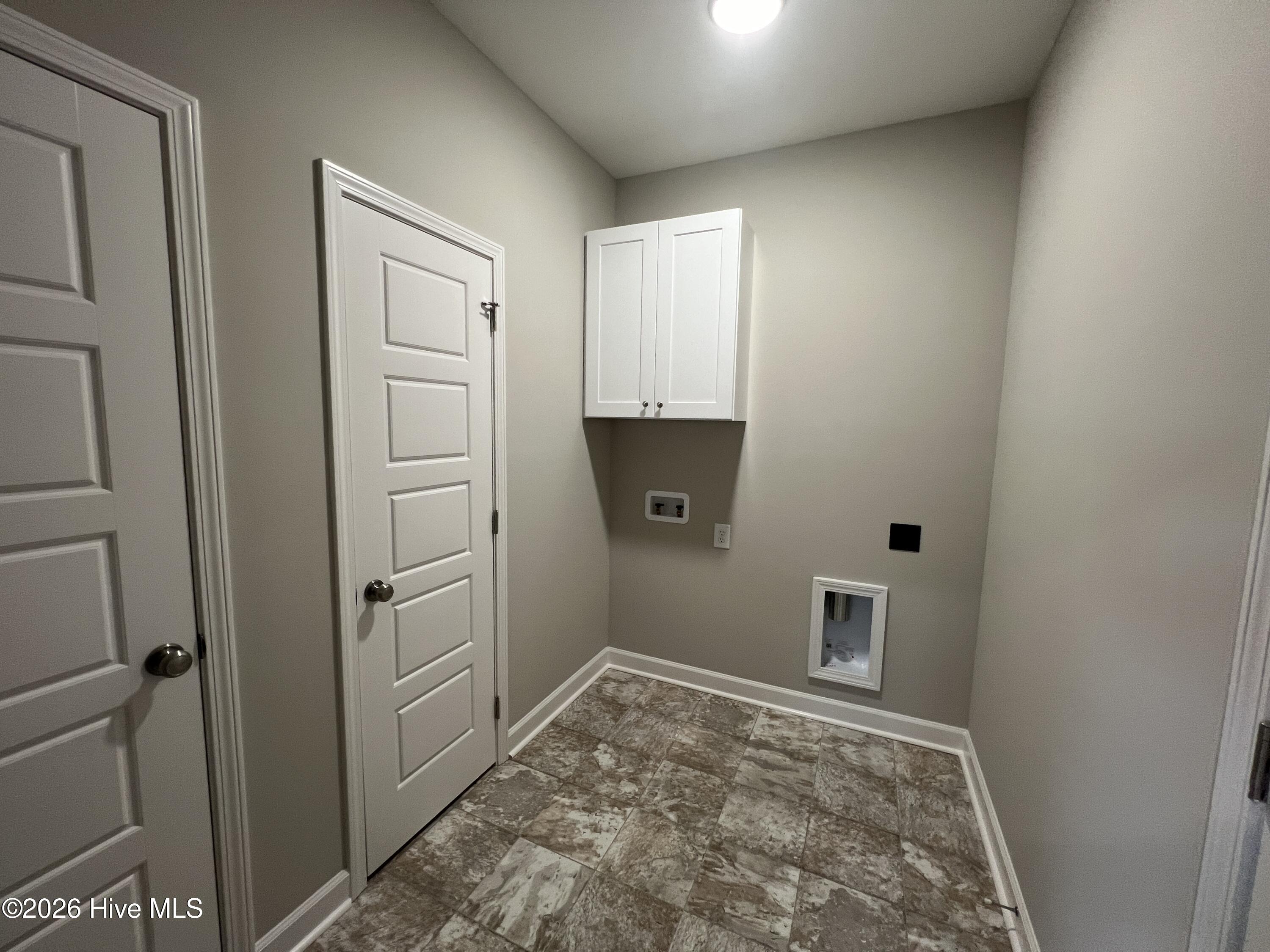 205 Creeks Edge Drive Property Photo 6