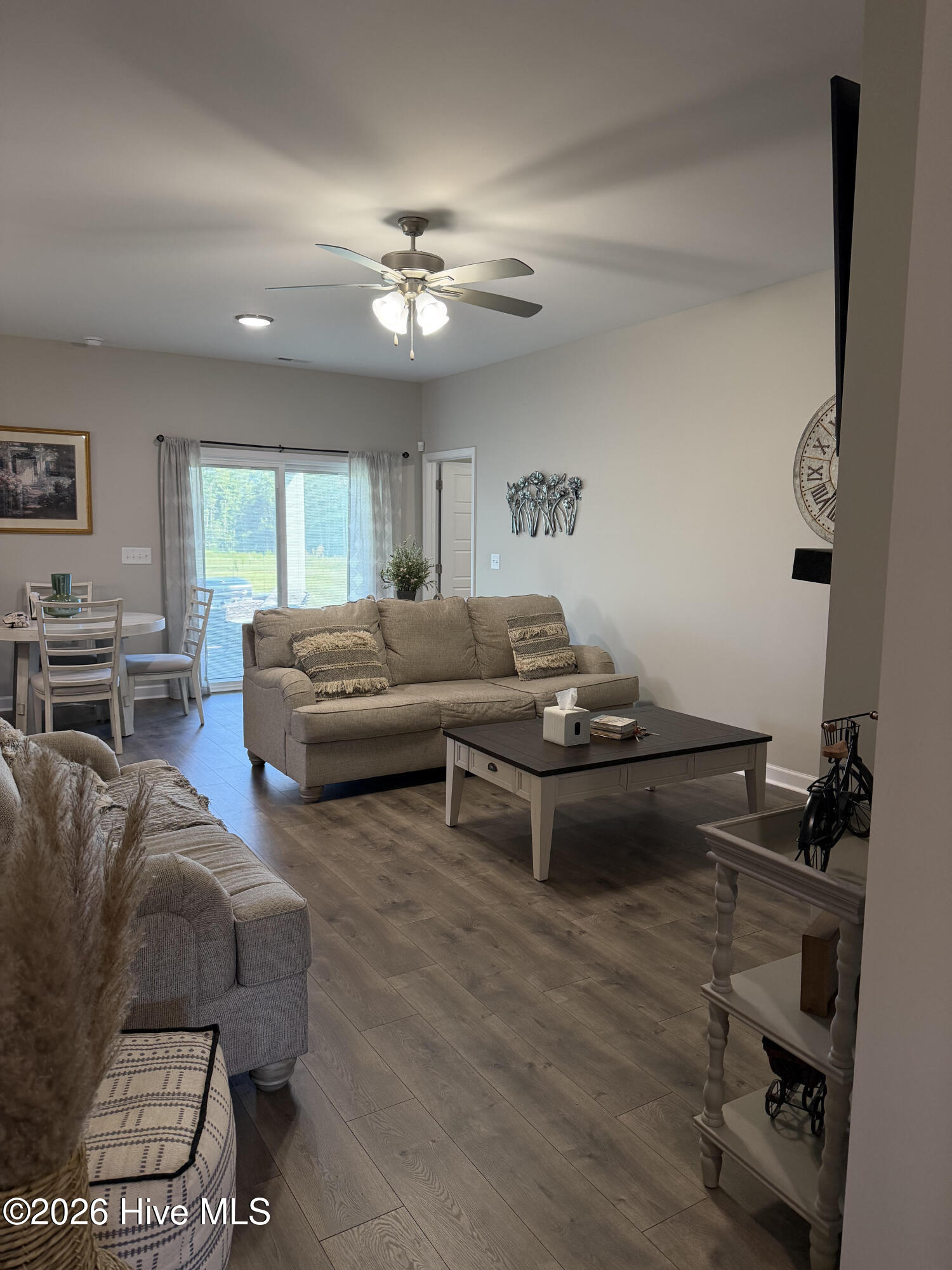 205 Creeks Edge Drive Property Photo 10