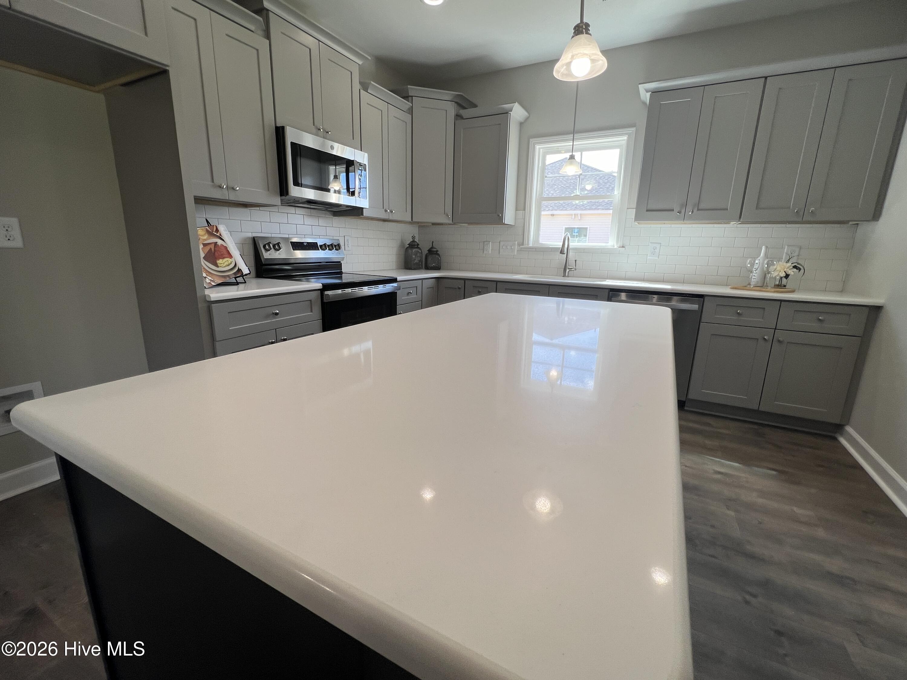205 Creeks Edge Drive Property Photo 15