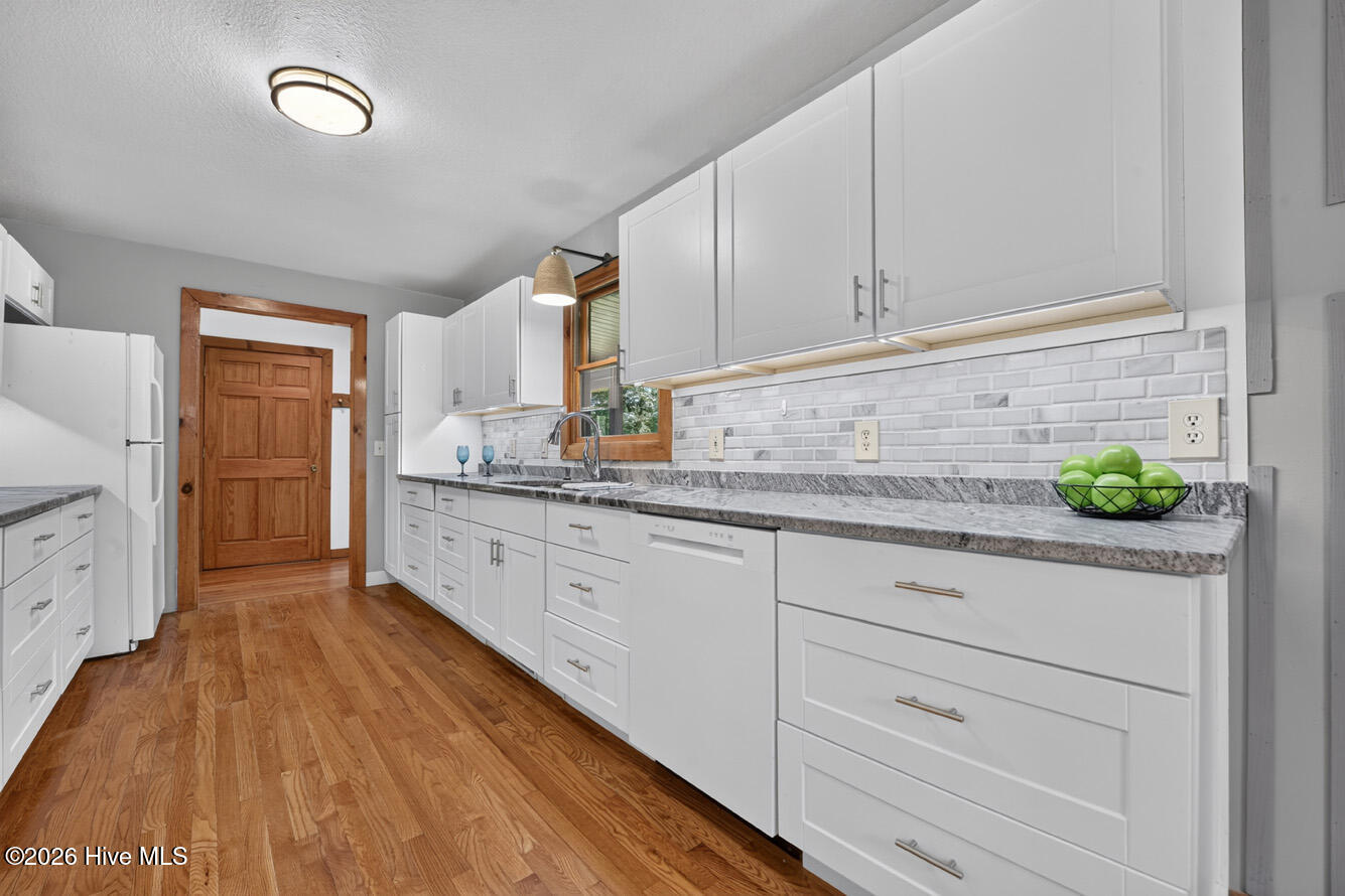 1792 Wolfcreek Road Property Photo 40
