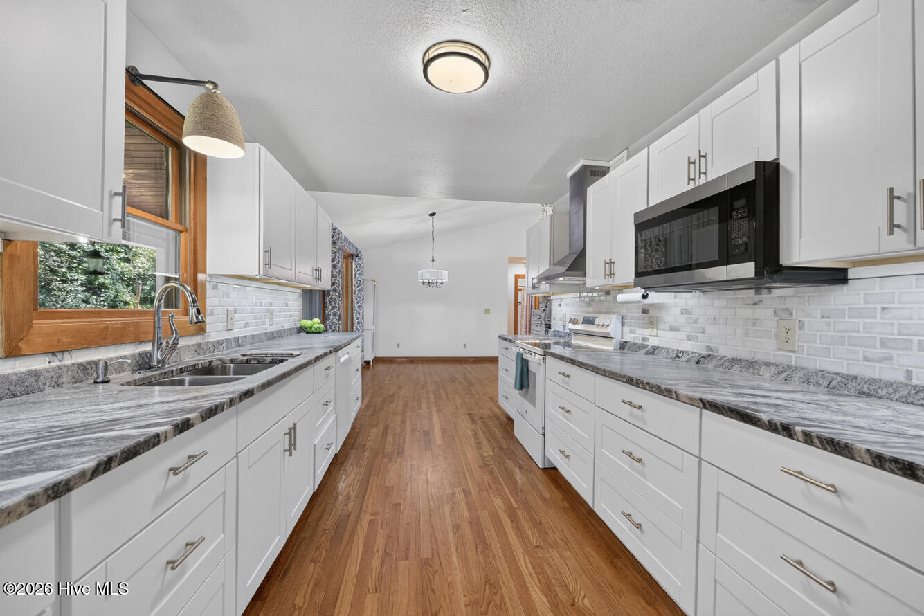 1792 Wolfcreek Road Property Photo 42