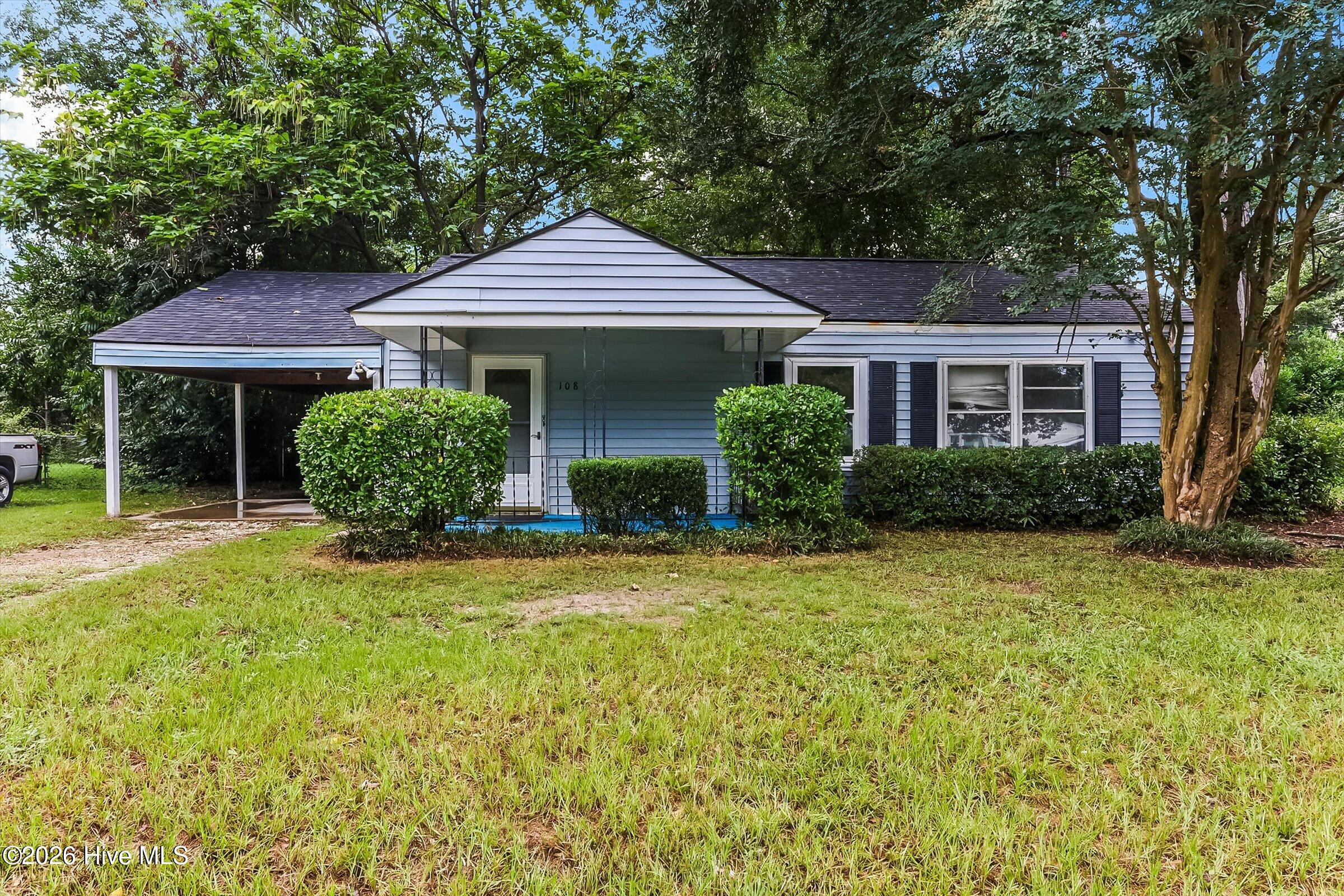 108 Smallridge Street Property Photo 1