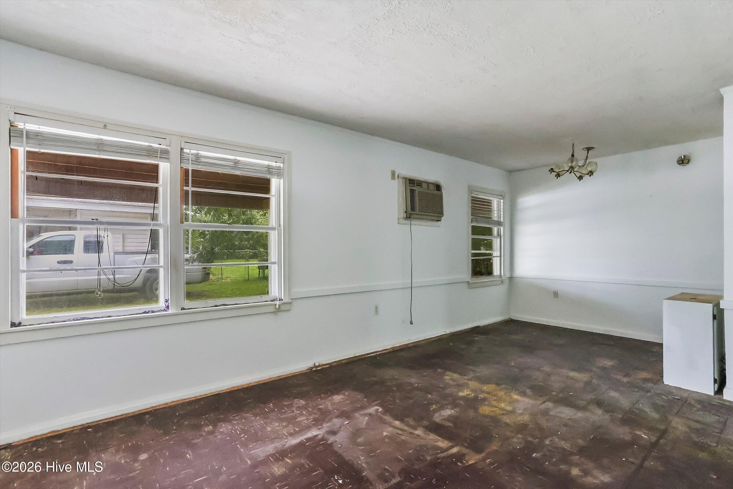 108 Smallridge Street Property Photo 7