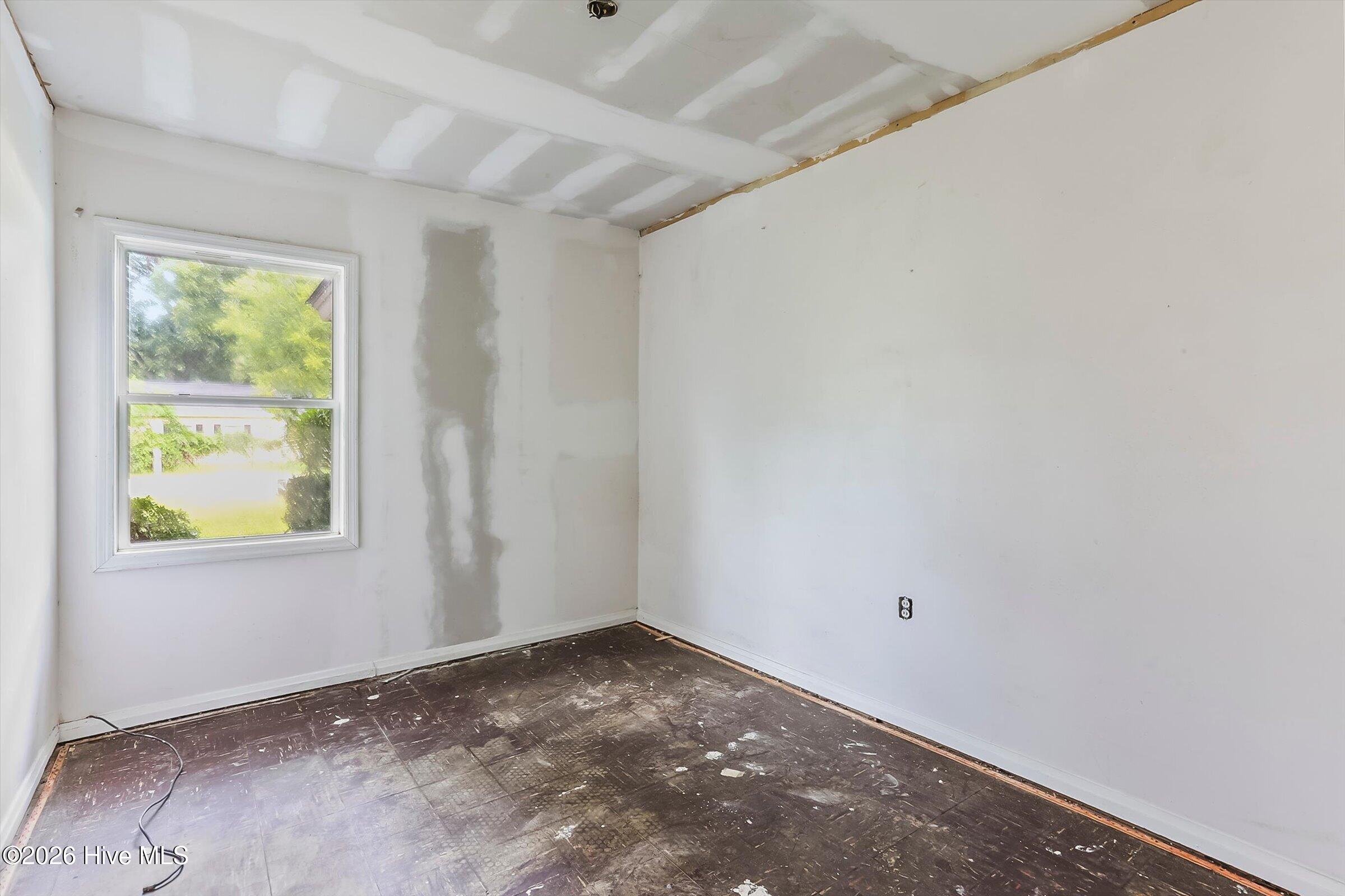 108 Smallridge Street Property Photo 11