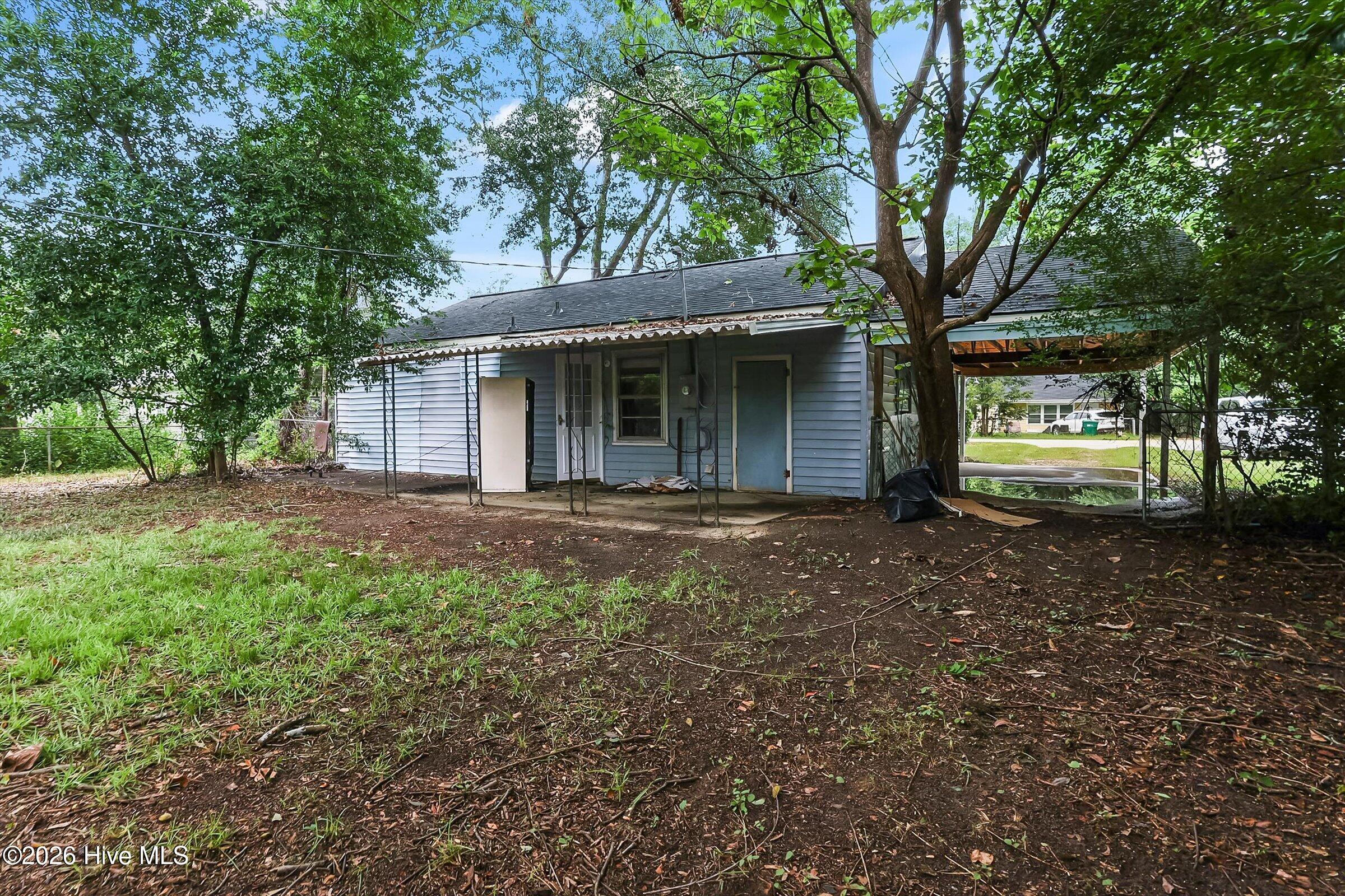 108 Smallridge Street Property Photo 21