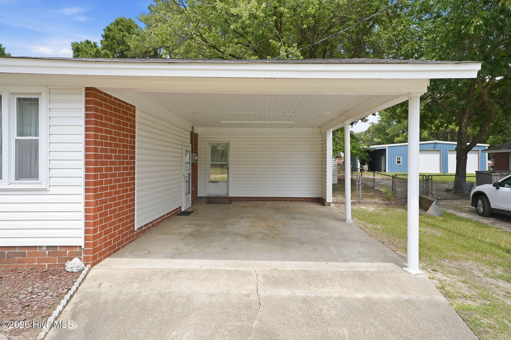 910 Old Grantham Road Property Photo 5
