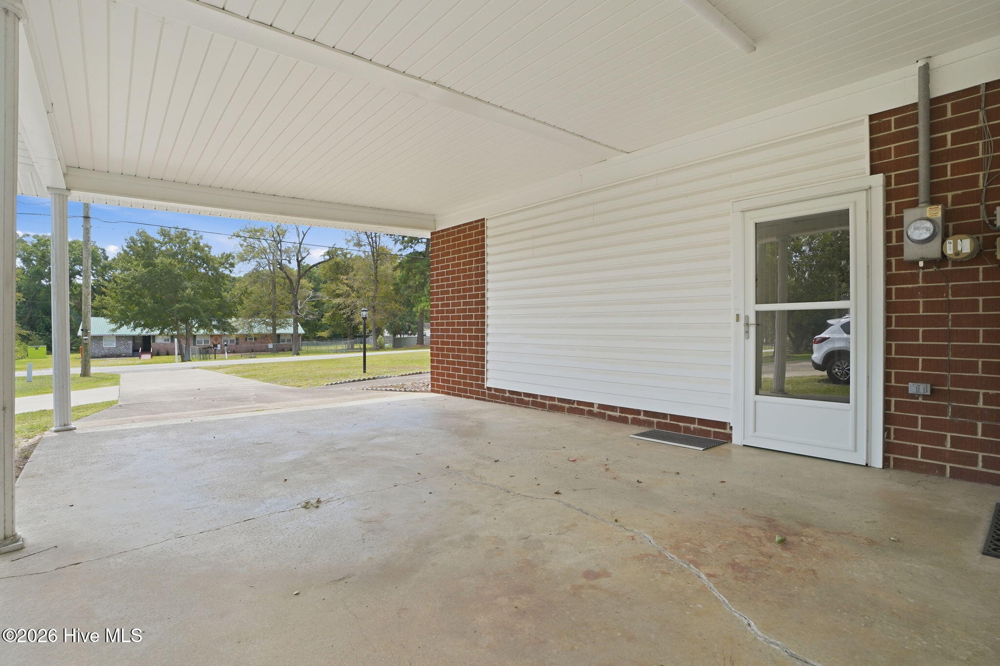 910 Old Grantham Road Property Photo 10