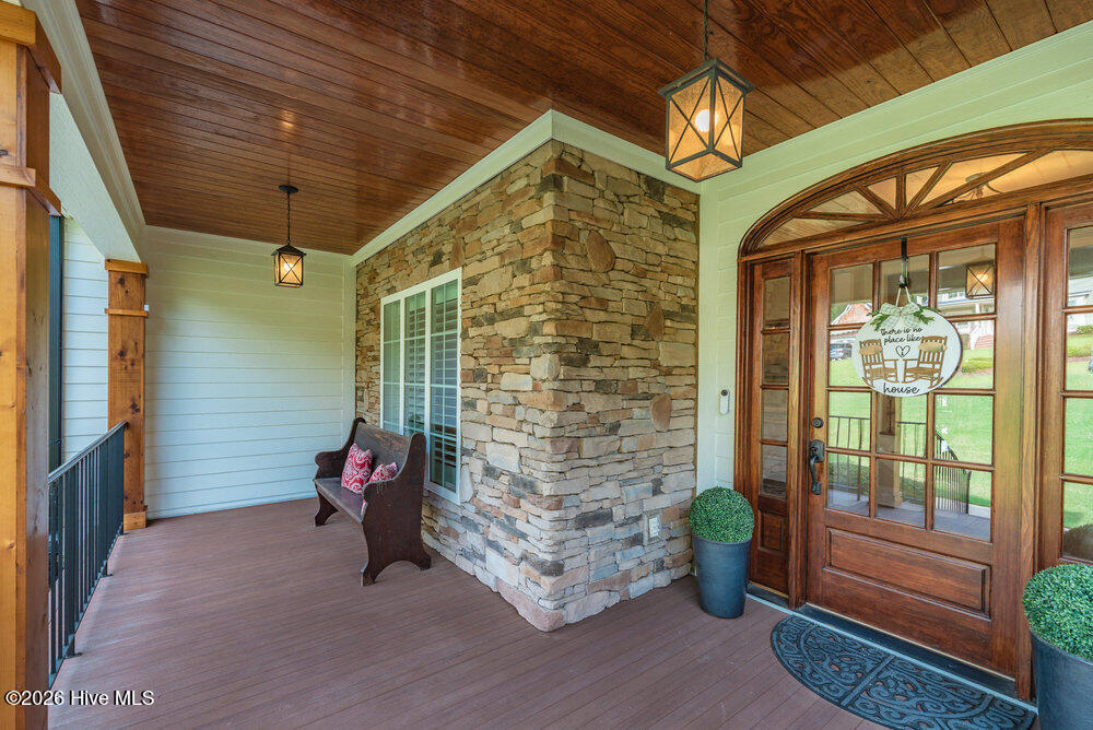 295 River Wind Drive Property Photo 4