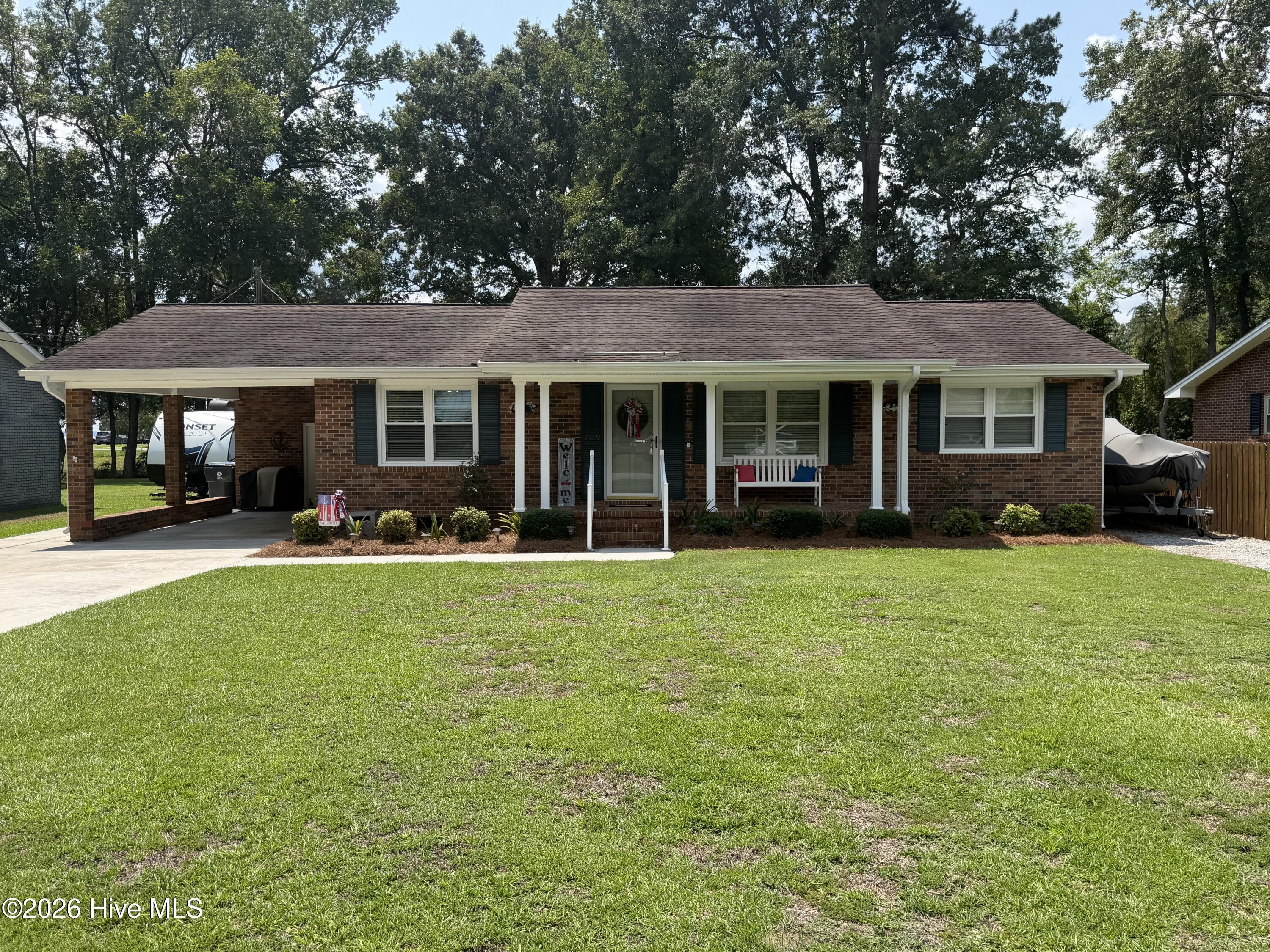 209 Nancy Street Property Photo 1