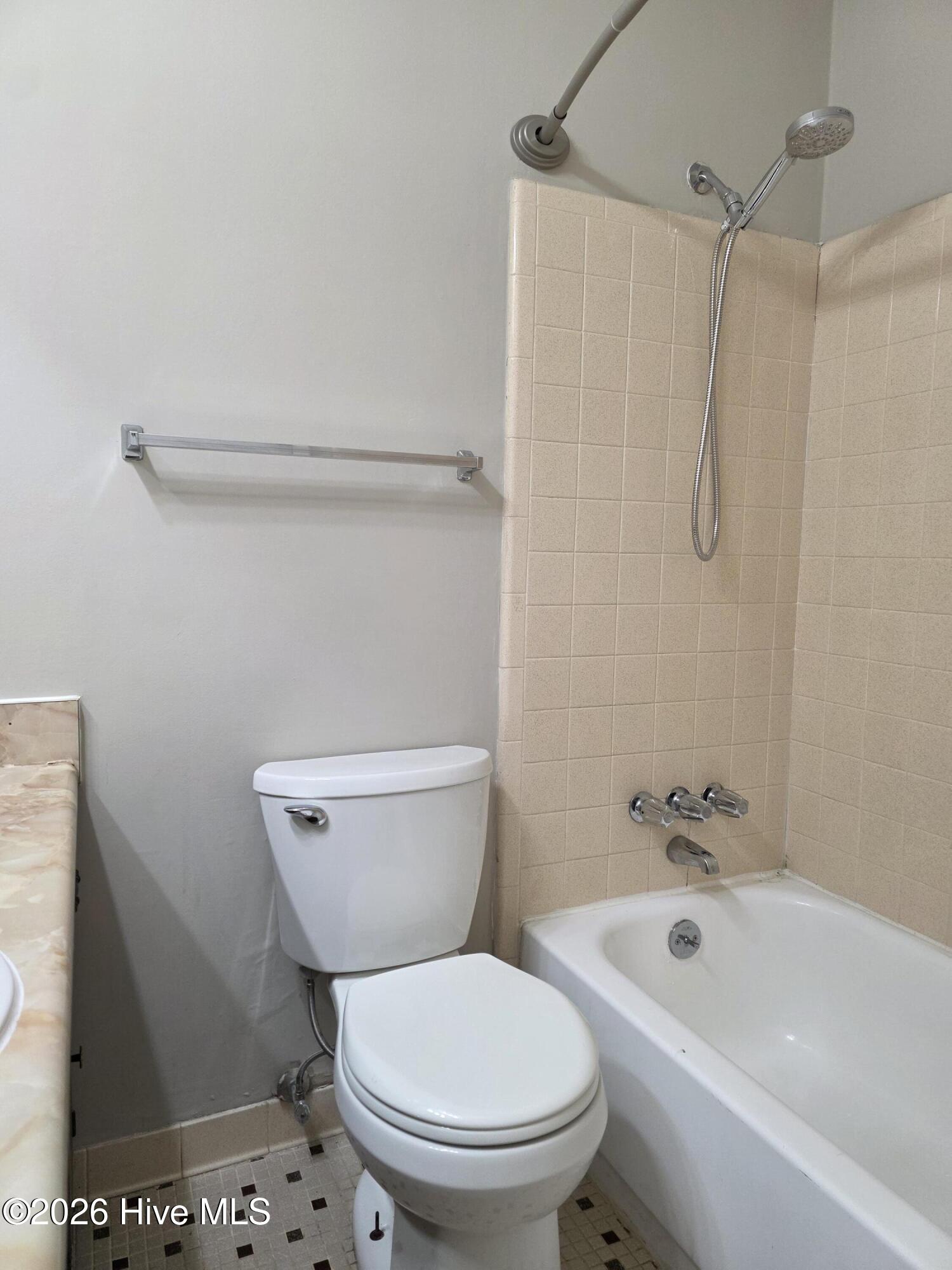 3018 Sterling Road Property Photo 15