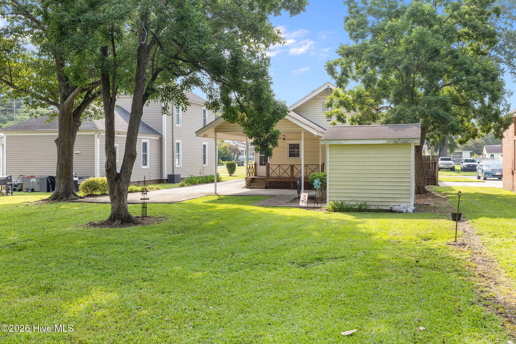 313 N Breazeale Avenue Property Photo 8