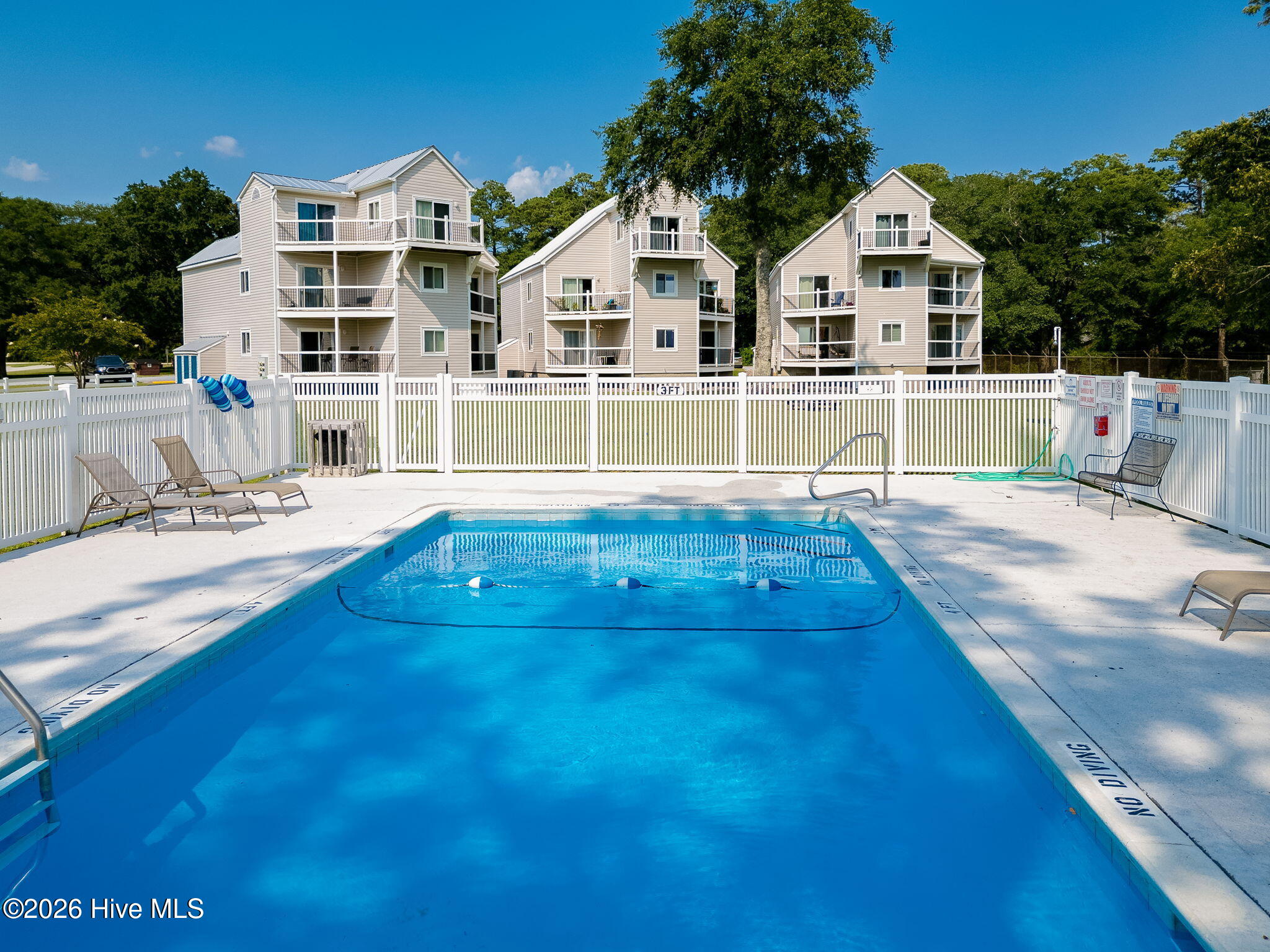 89 Country Club Drive Apt B1 Property Photo 51