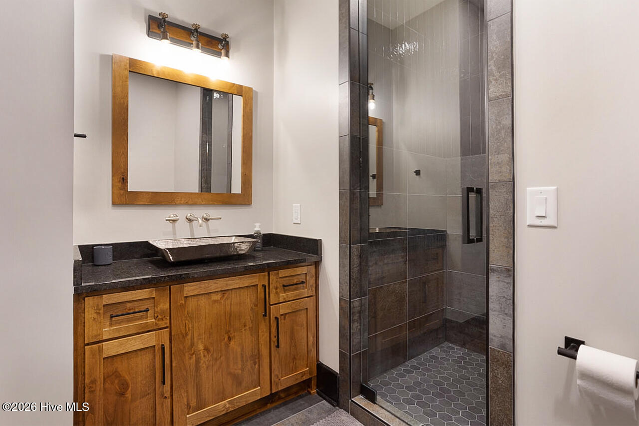 150 Stella Court Property Photo 39