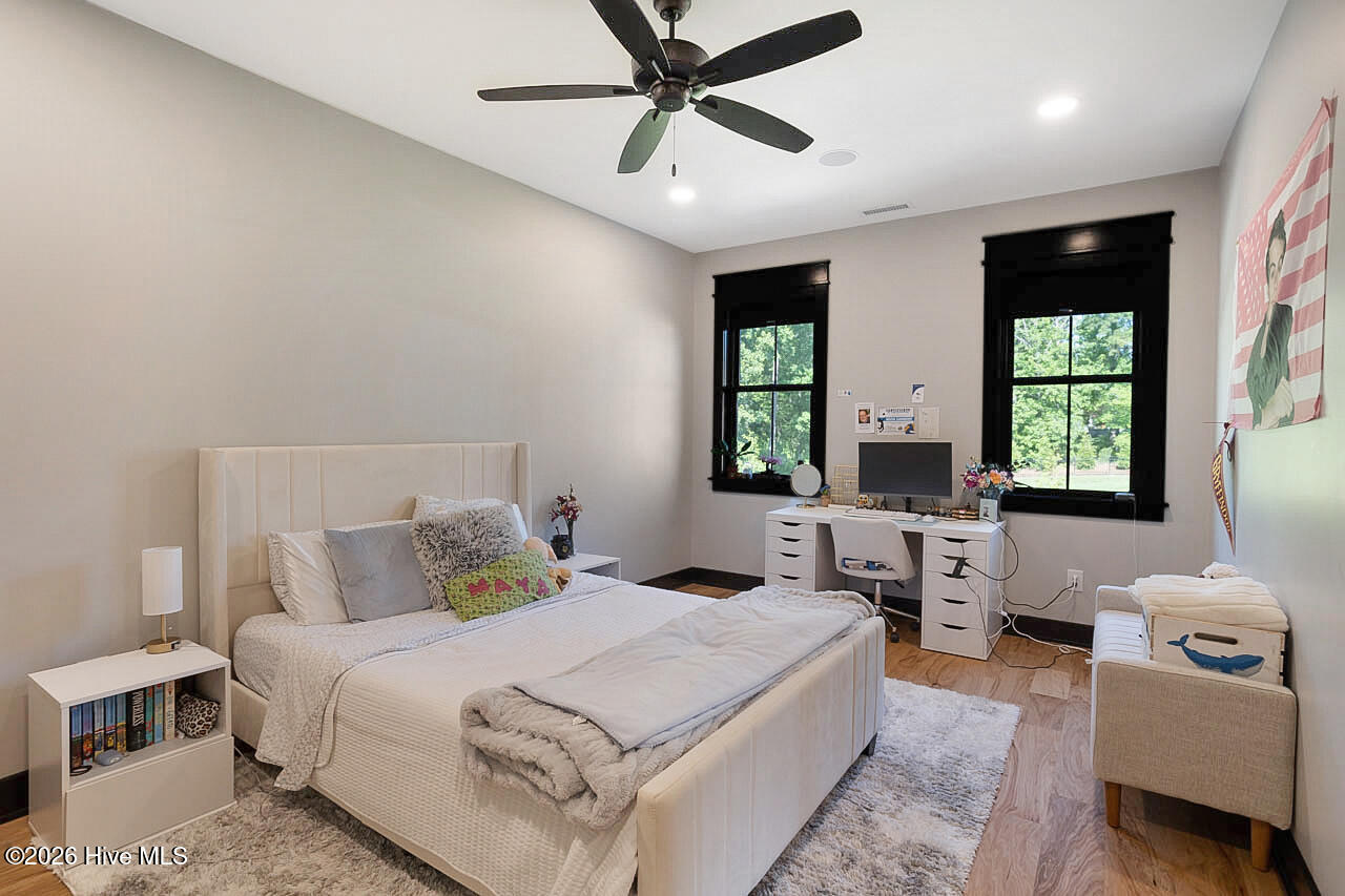 150 Stella Court Property Photo 45