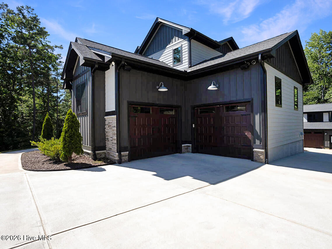 150 Stella Court Property Photo 66