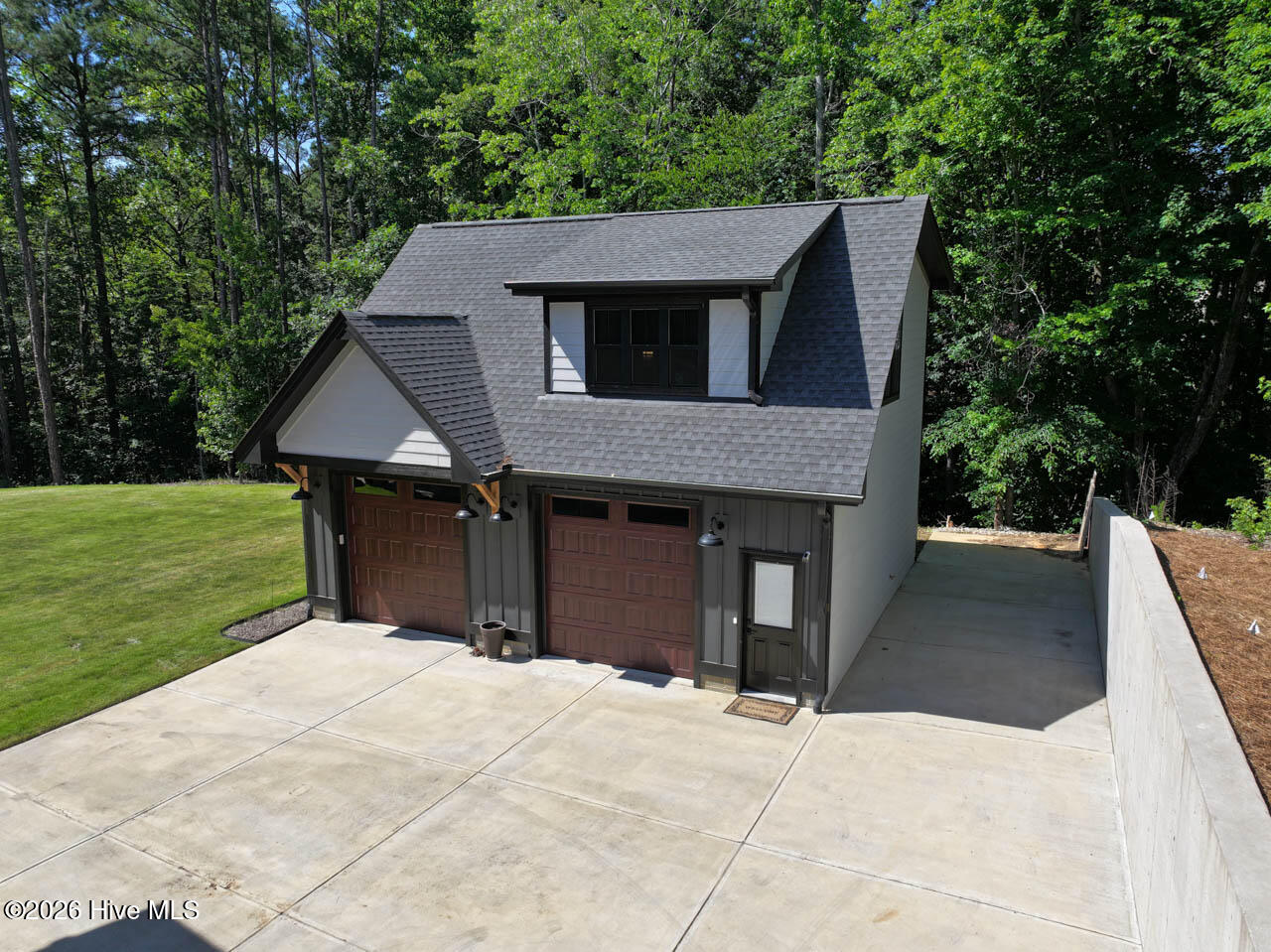 150 Stella Court Property Photo 89