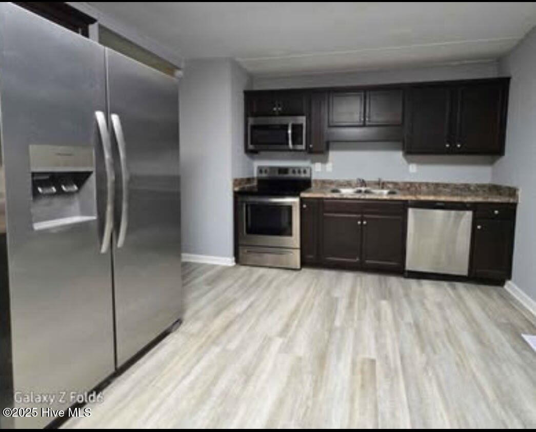 18 Crown Point Road Property Photo 2