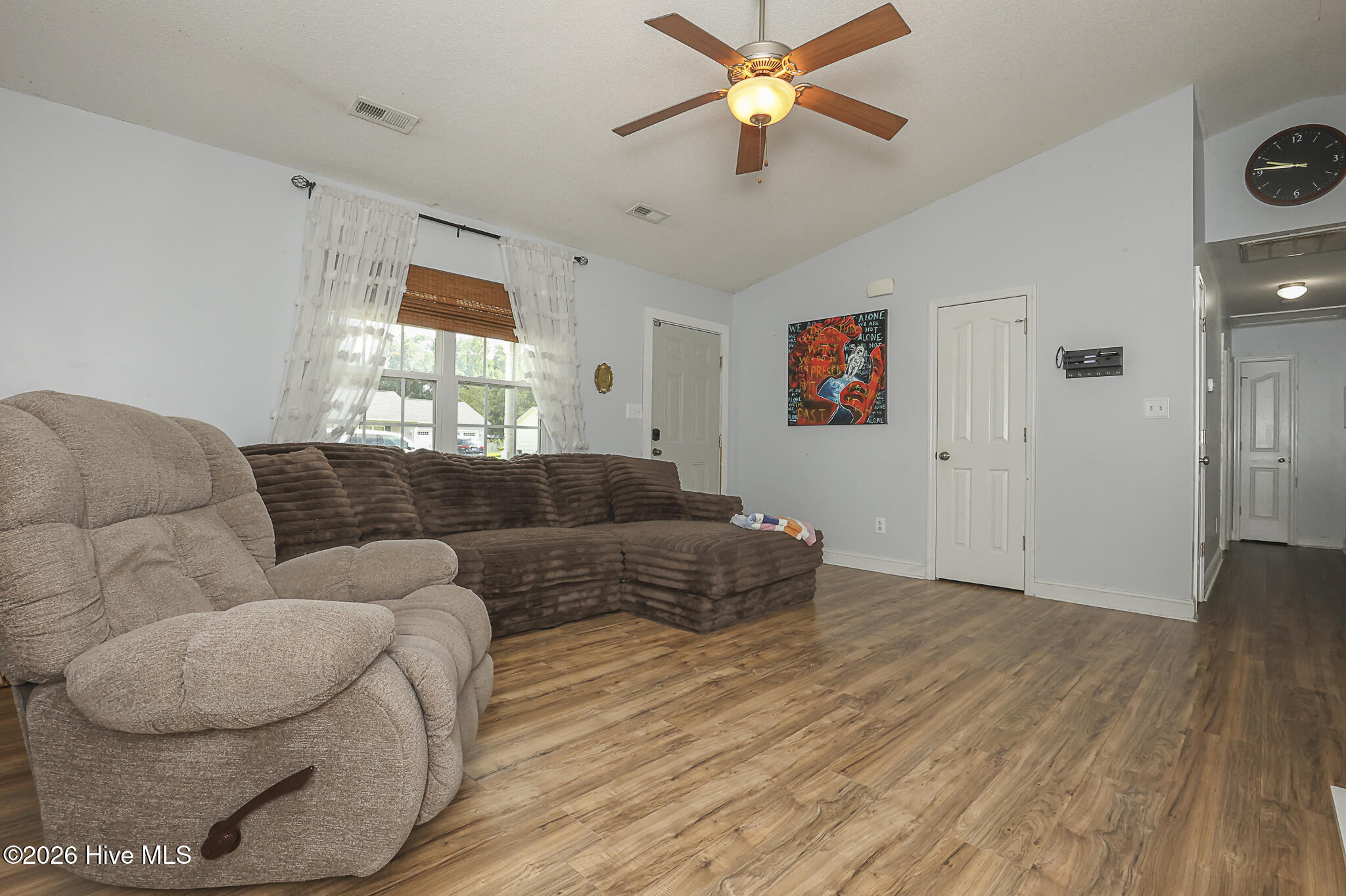 102 Turtle Creek Court Property Photo 5