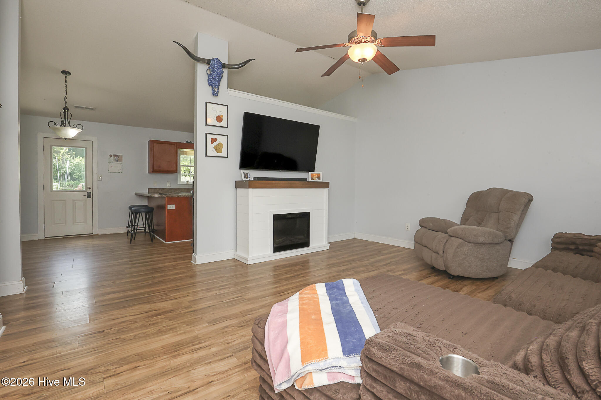102 Turtle Creek Court Property Photo 6