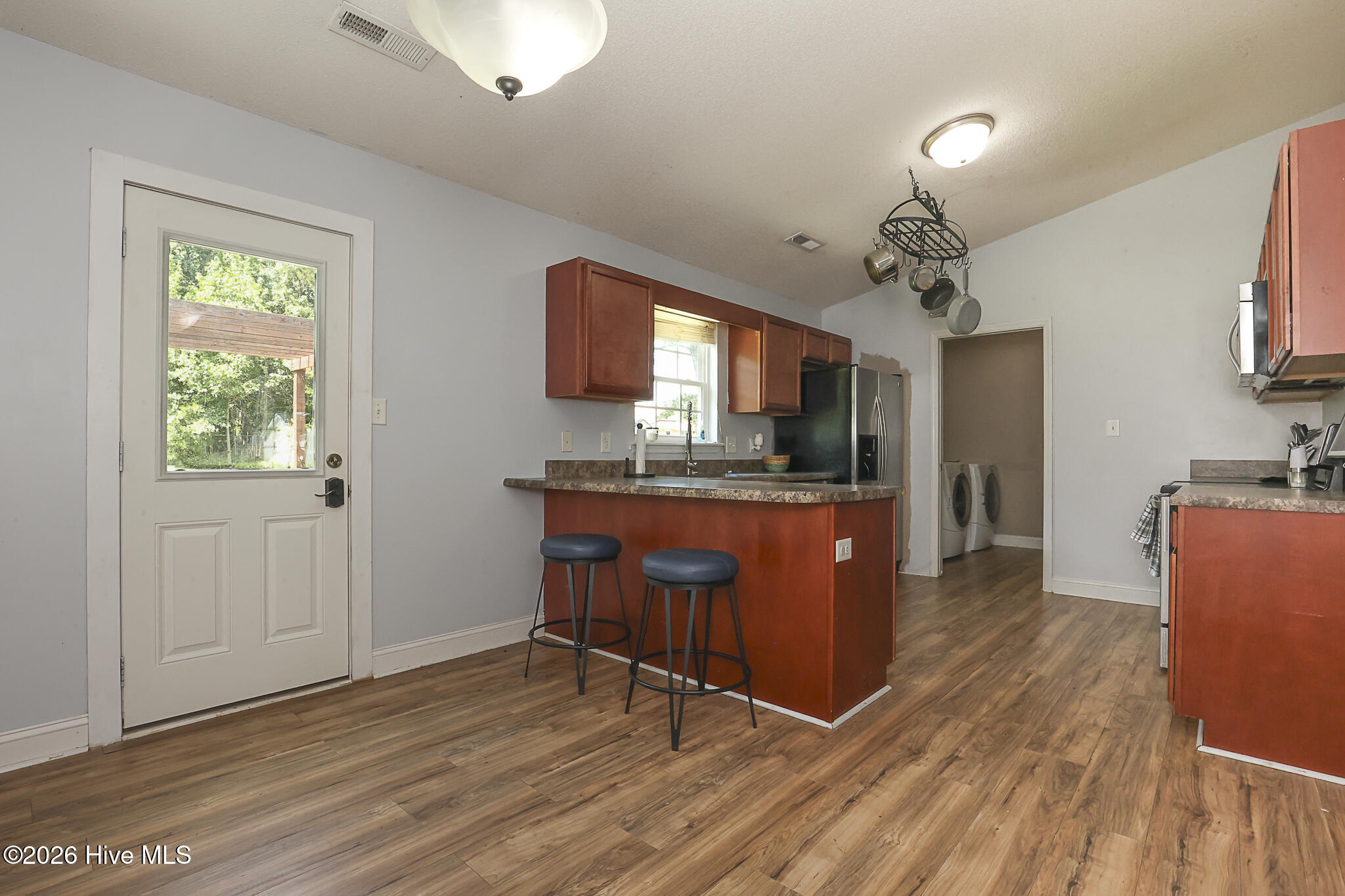 102 Turtle Creek Court Property Photo 8