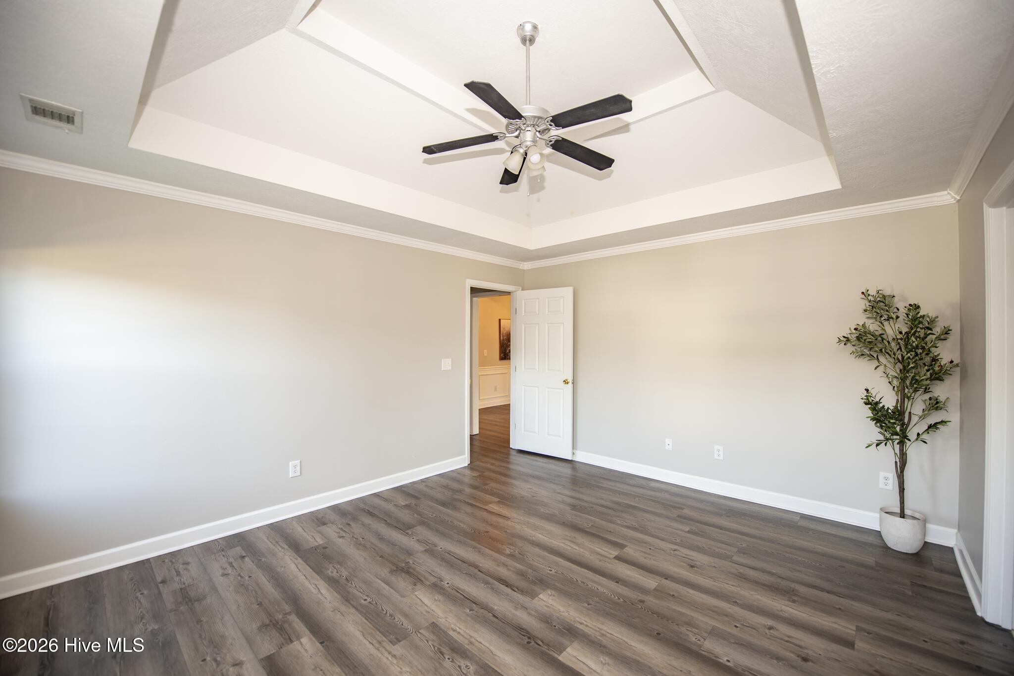 702 Wickham Drive Property Photo 11