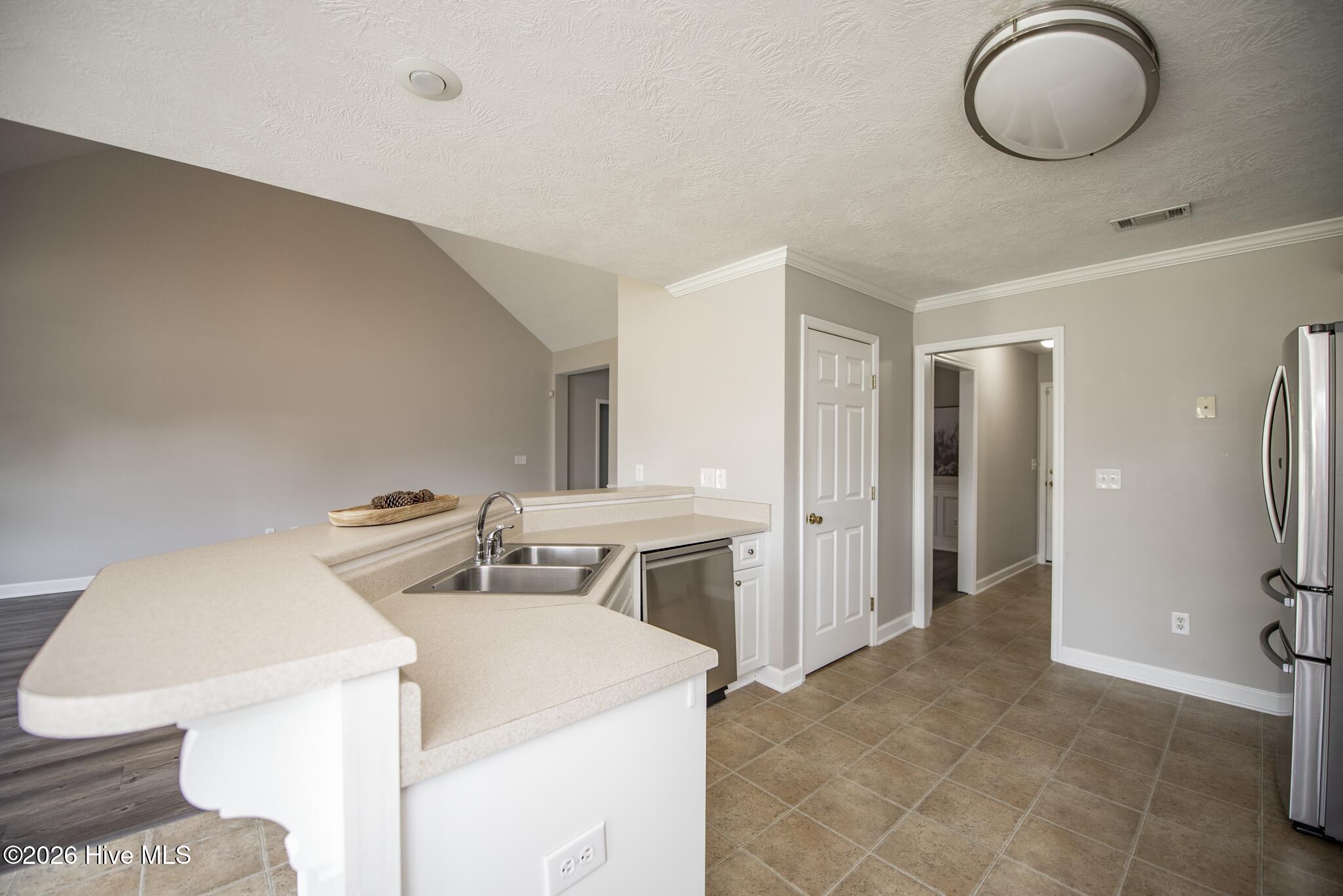 702 Wickham Drive Property Photo 22