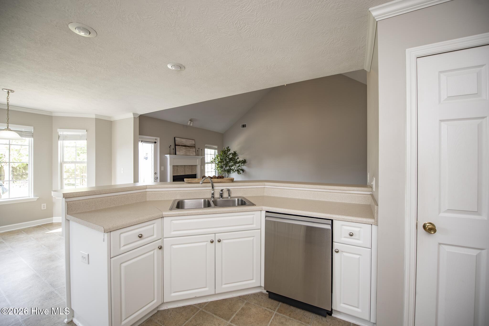 702 Wickham Drive Property Photo 25