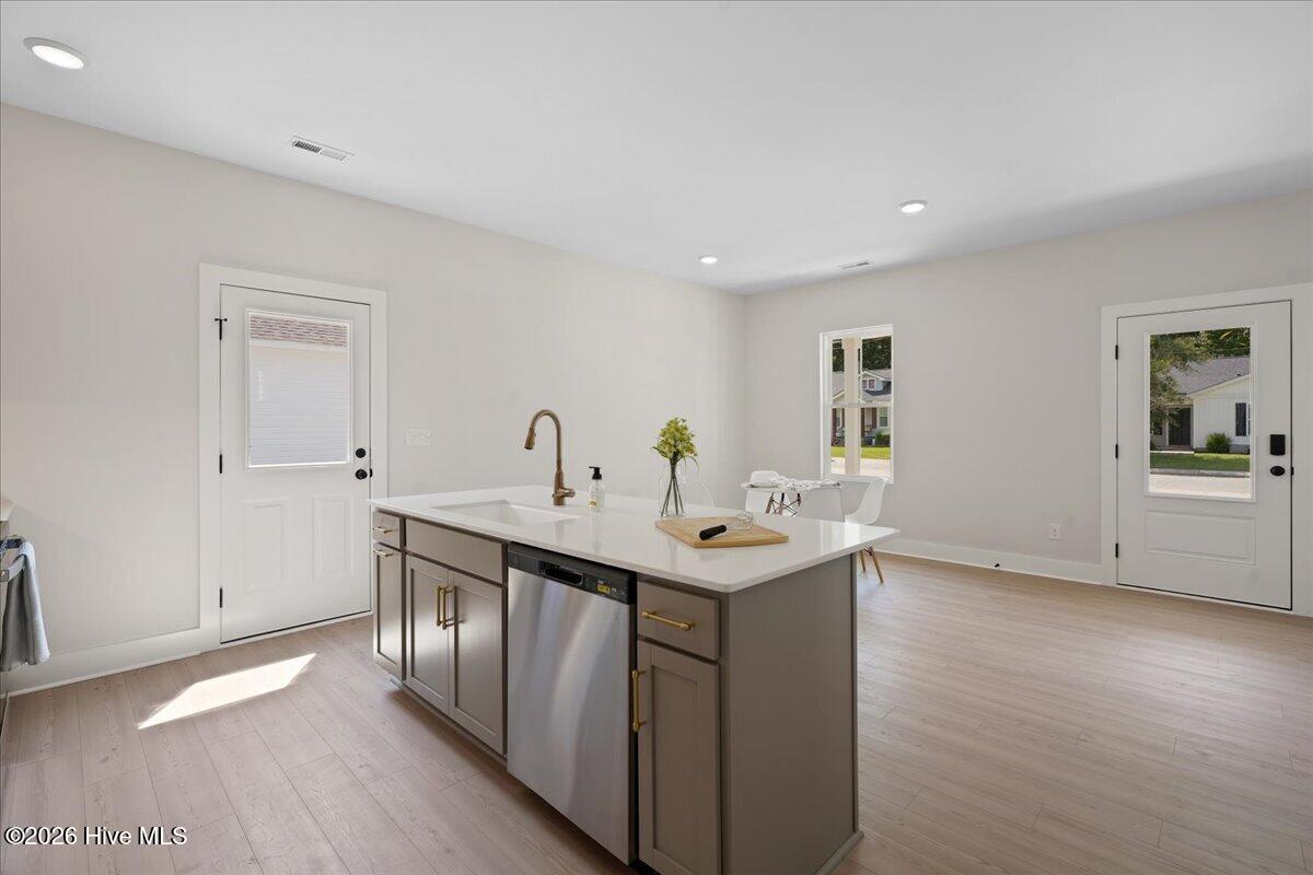 304 S Sycamore Street Property Photo 10