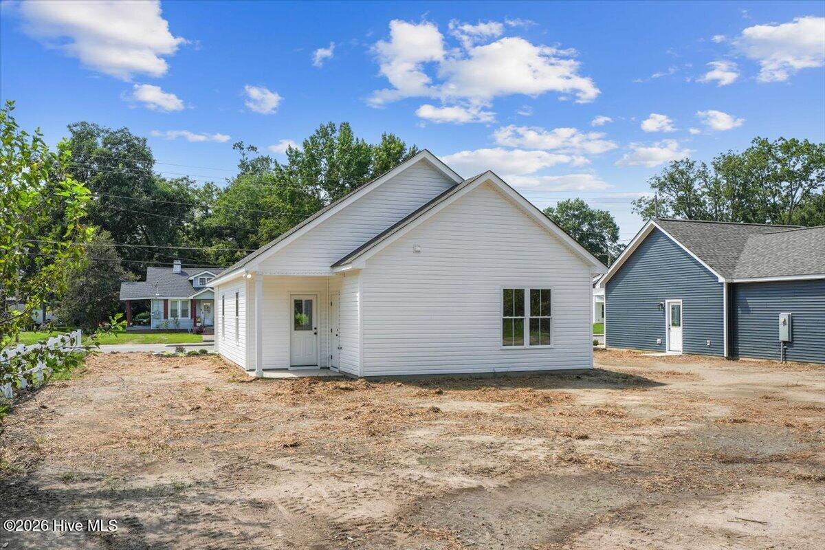 306 S Sycamore Street Property Photo 33