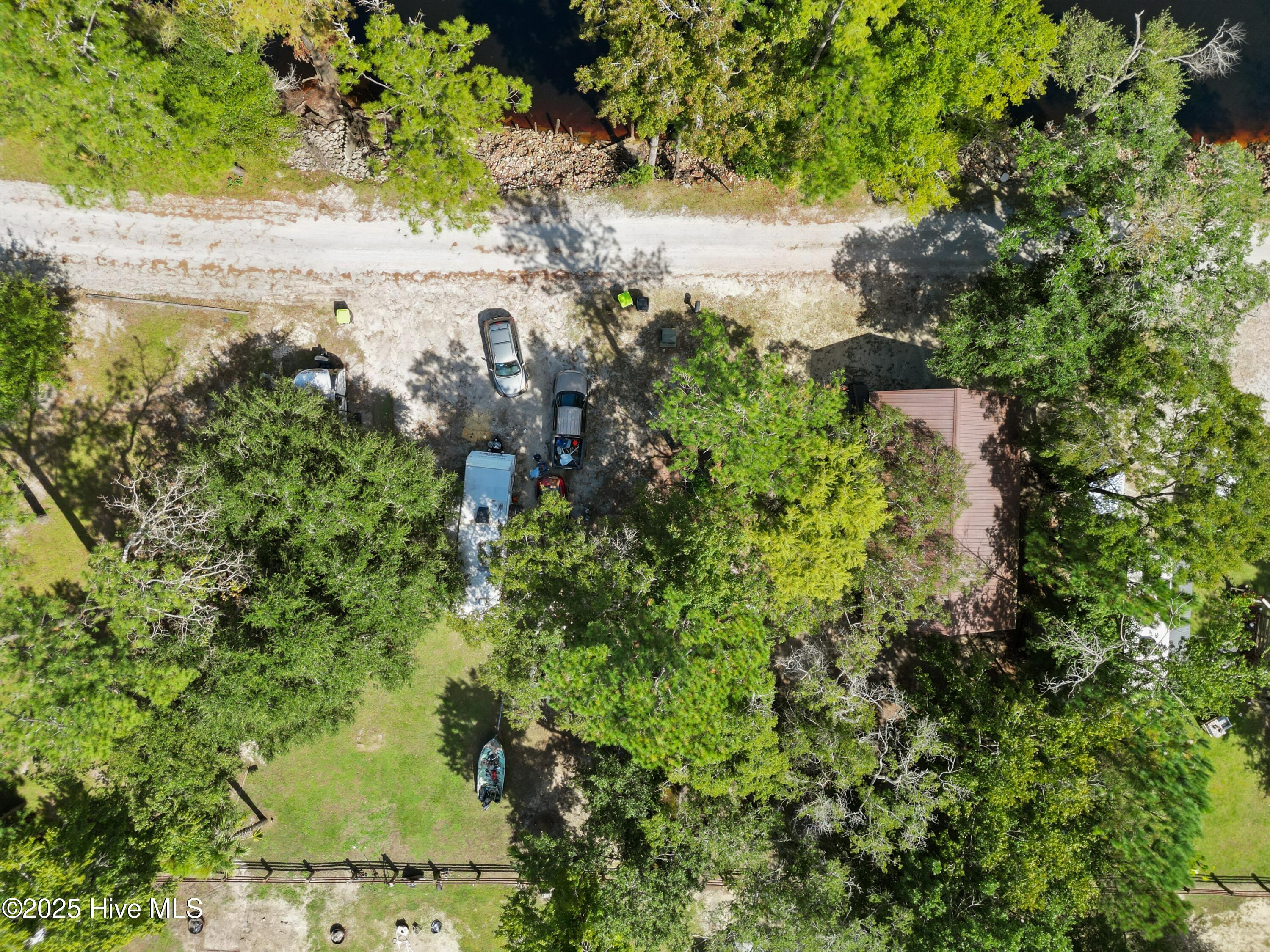 2030 4 River Road Property Photo 6
