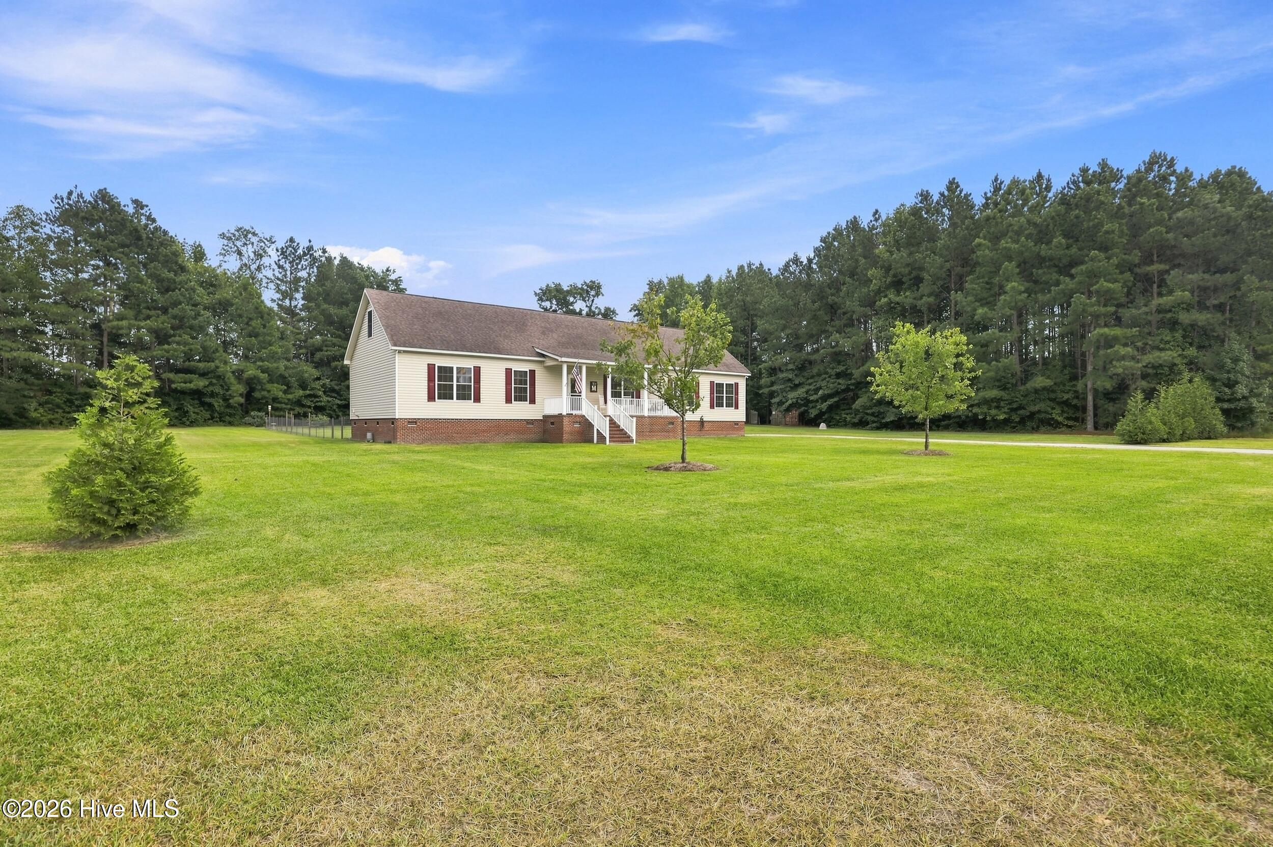 74 Blue Sky Lane Property Photo 3