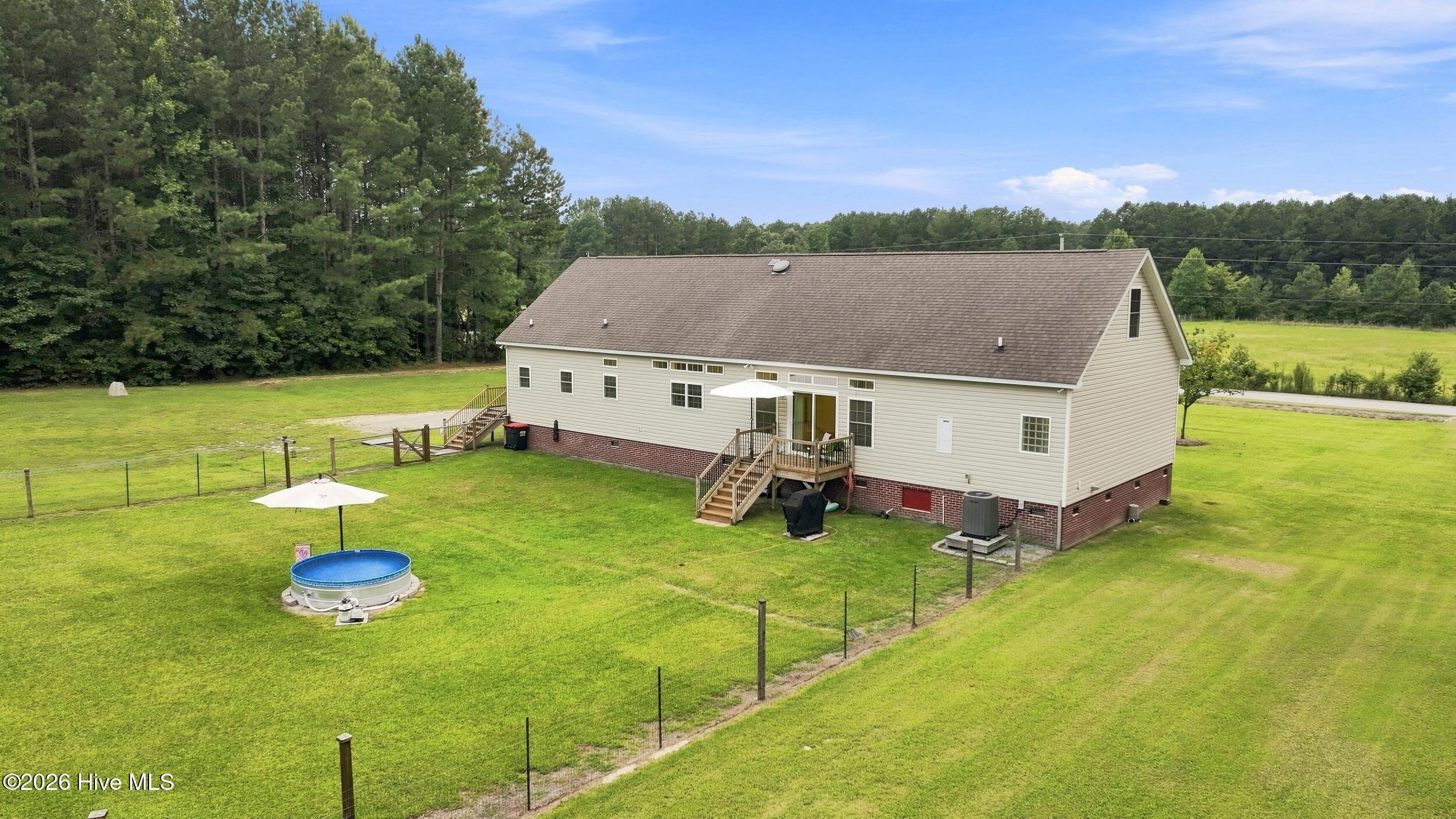 74 Blue Sky Lane Property Photo 4