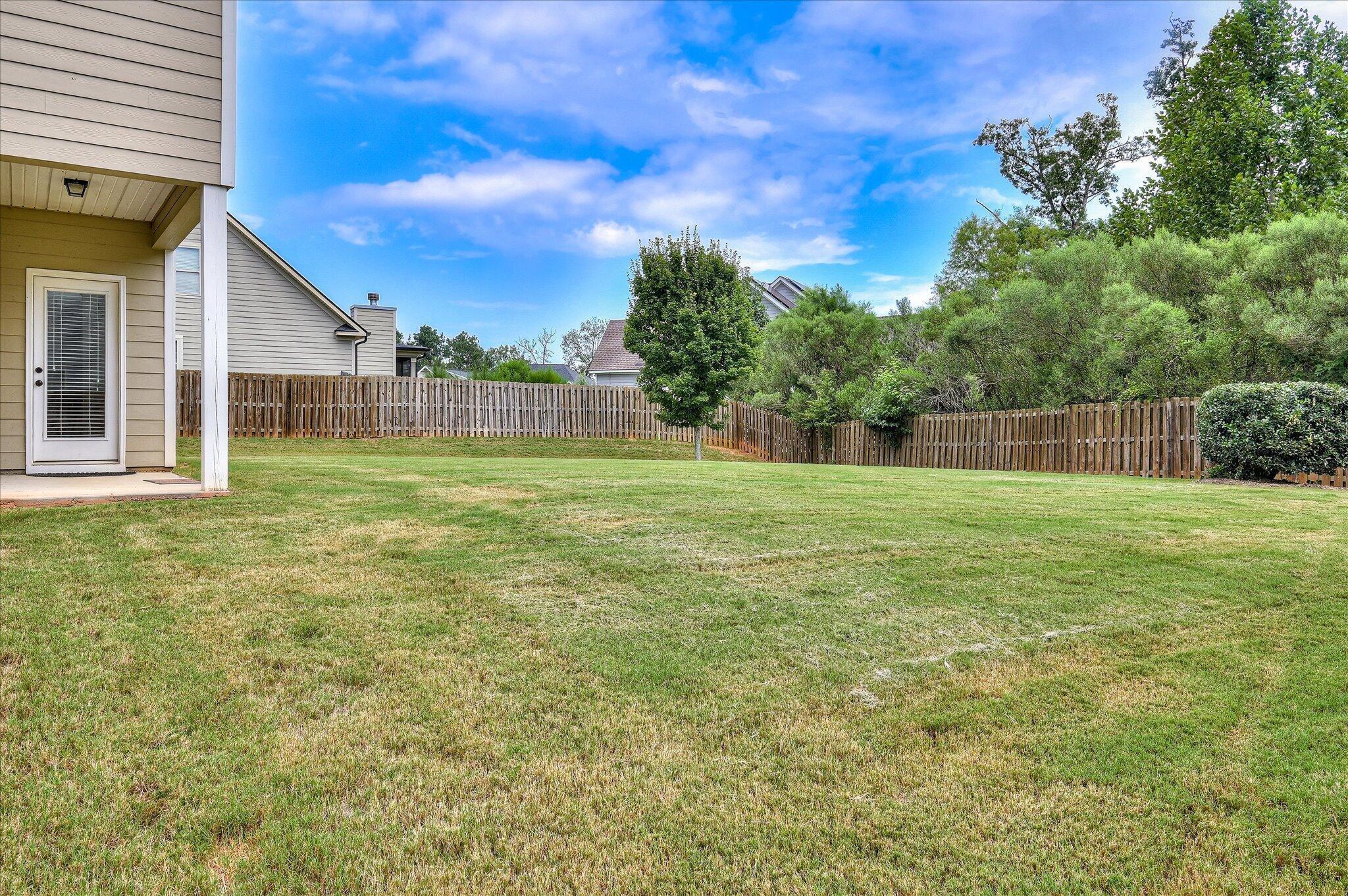 207 Edenbridge Way Property Photo 41