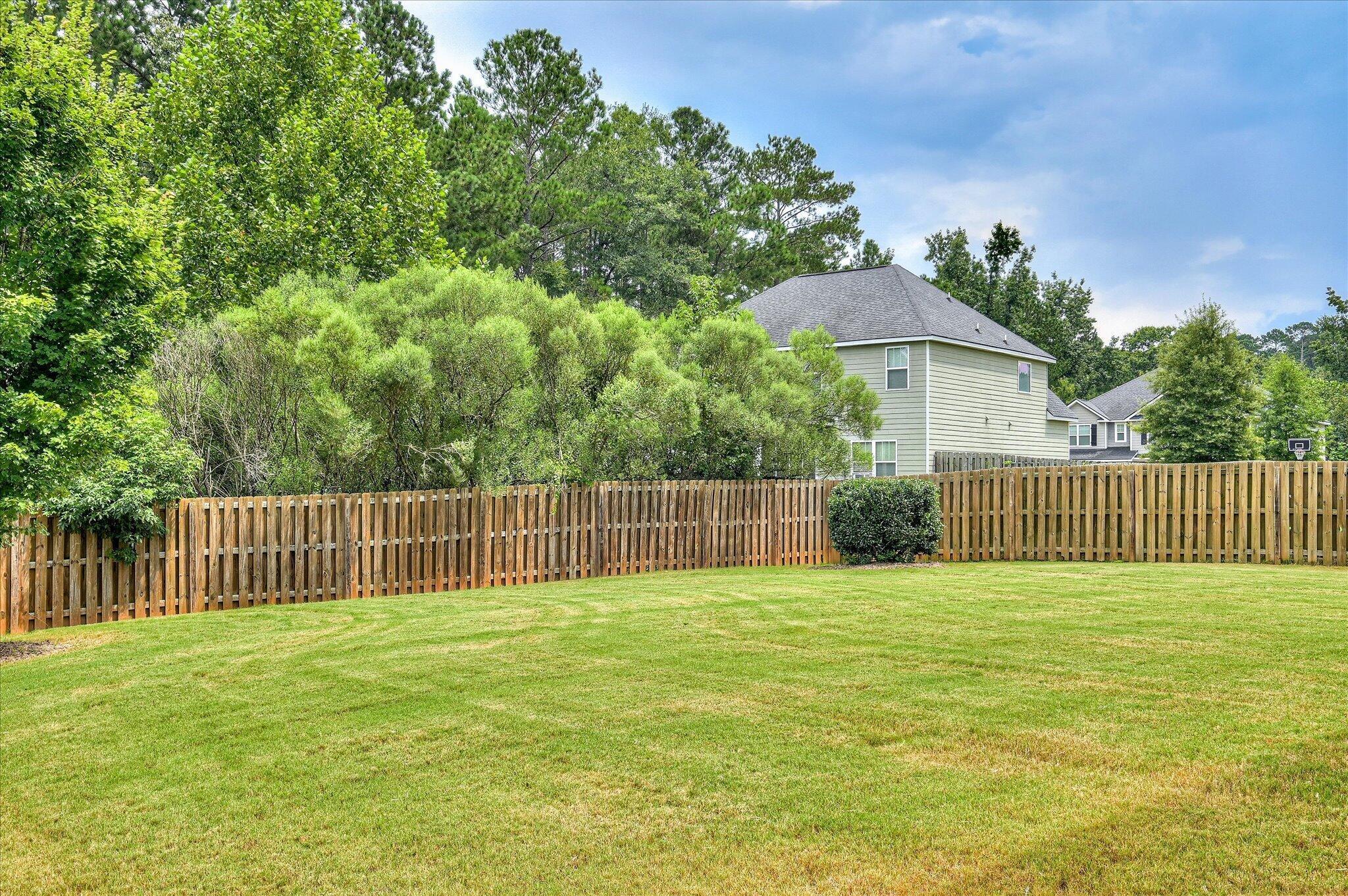 207 Edenbridge Way Property Photo 42
