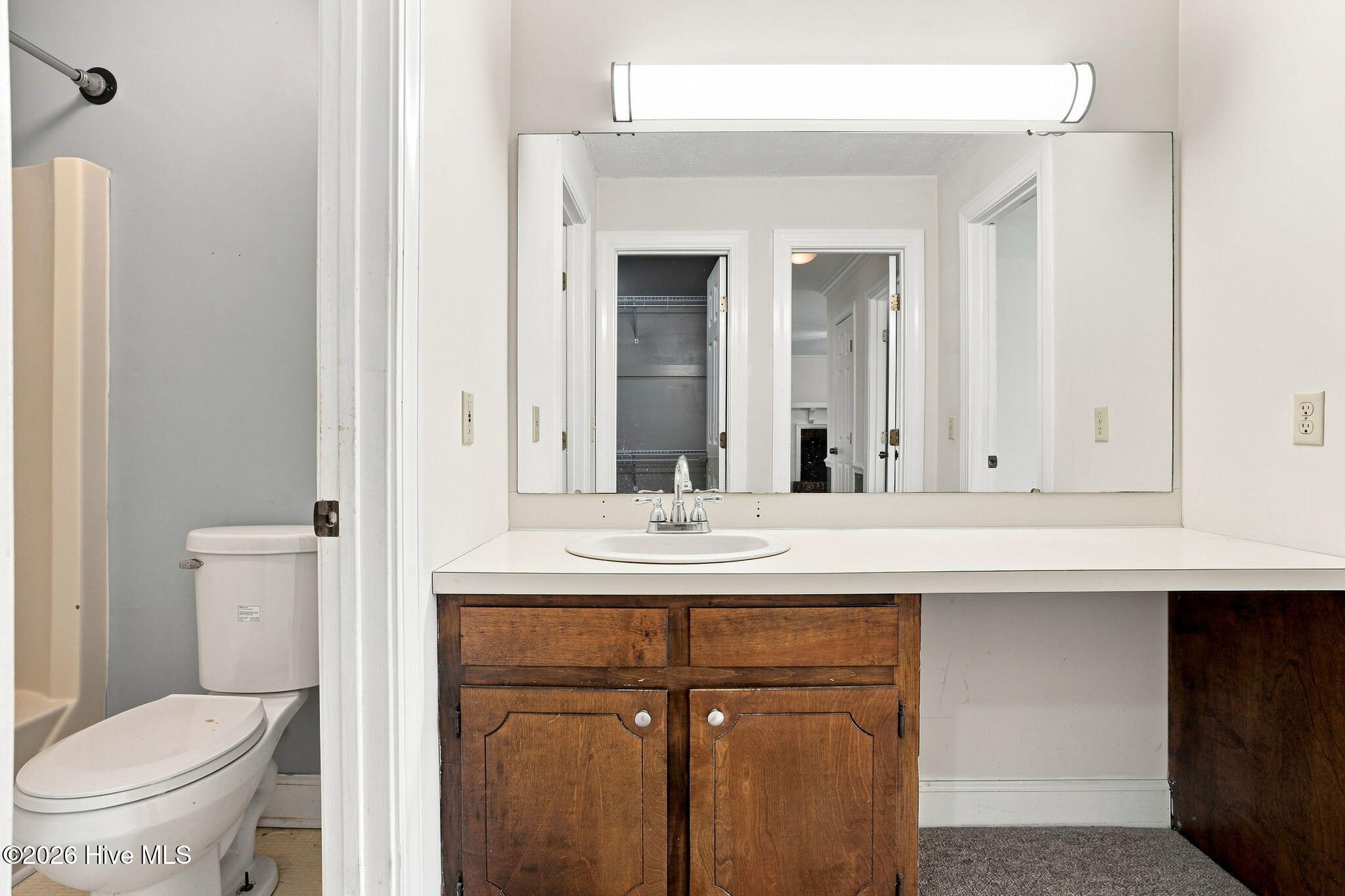 9438 Colonial Drive Property Photo 20
