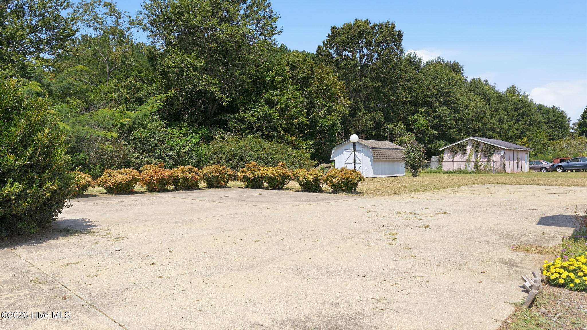 9438 Colonial Drive Property Photo 34