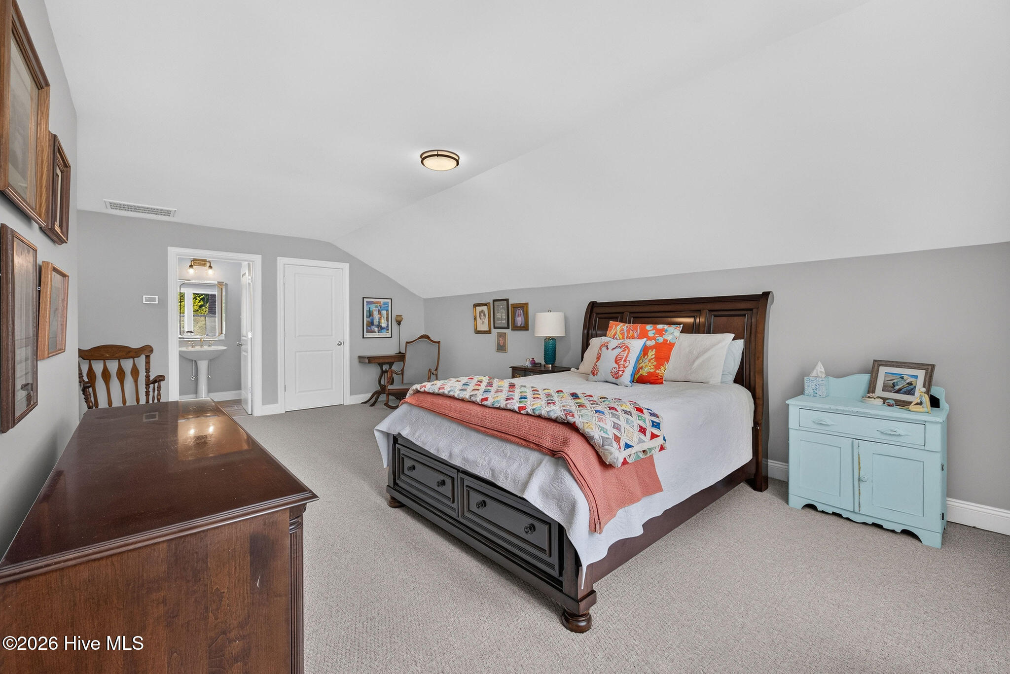 265 Iris Way Property Photo 37