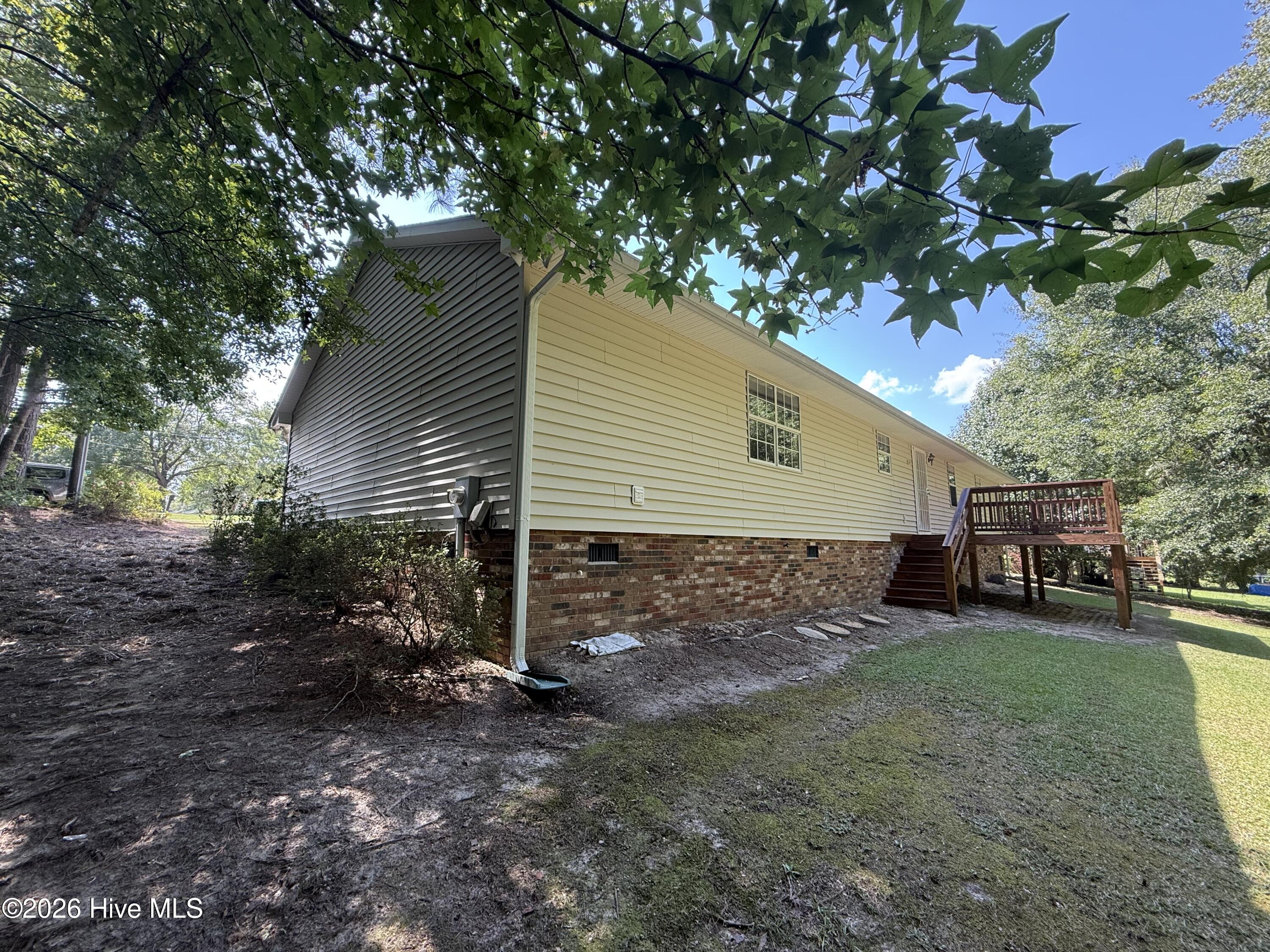 422 King Lane Property Photo 21