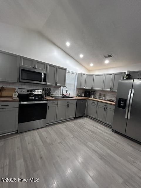 101 Cottonwood Court Property Photo 4