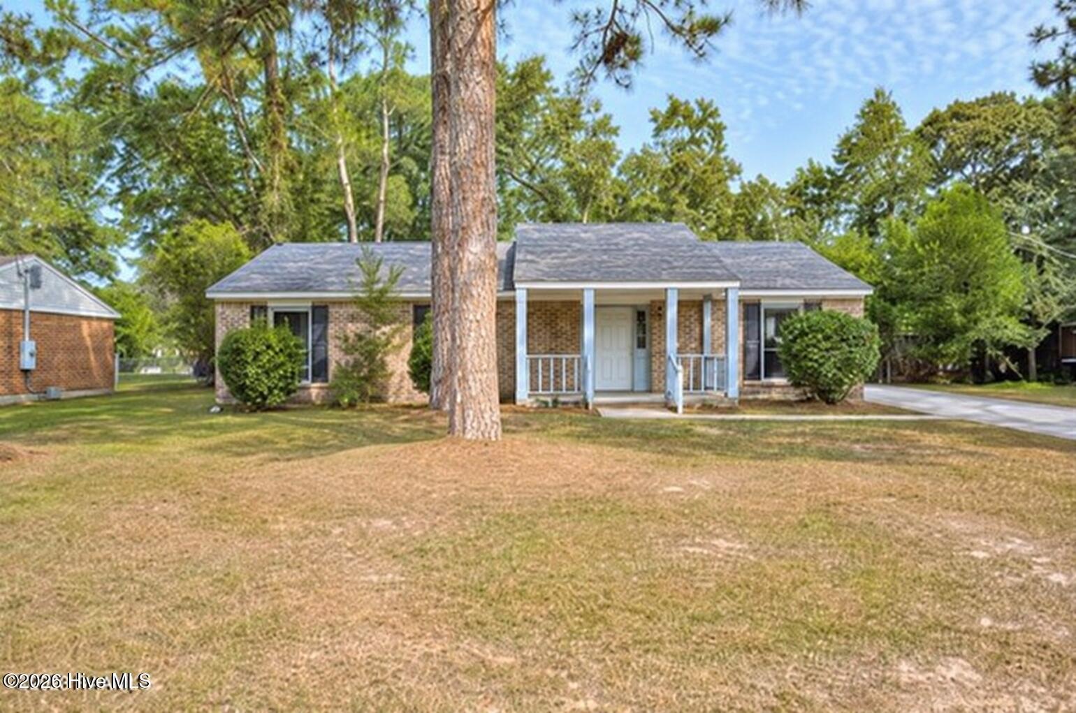 3811 Beacon Drive Property Photo 1