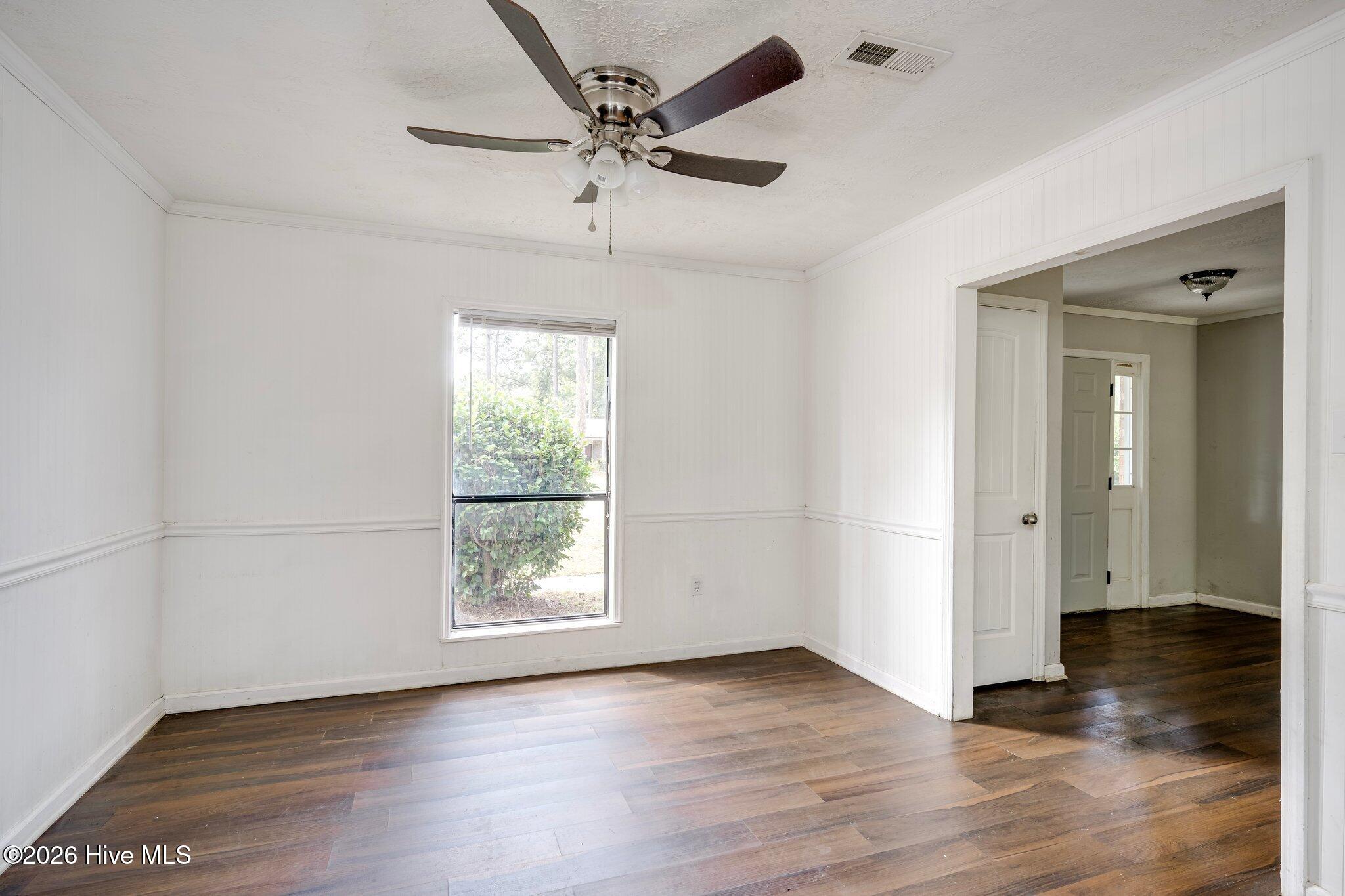 3811 Beacon Drive Property Photo 11