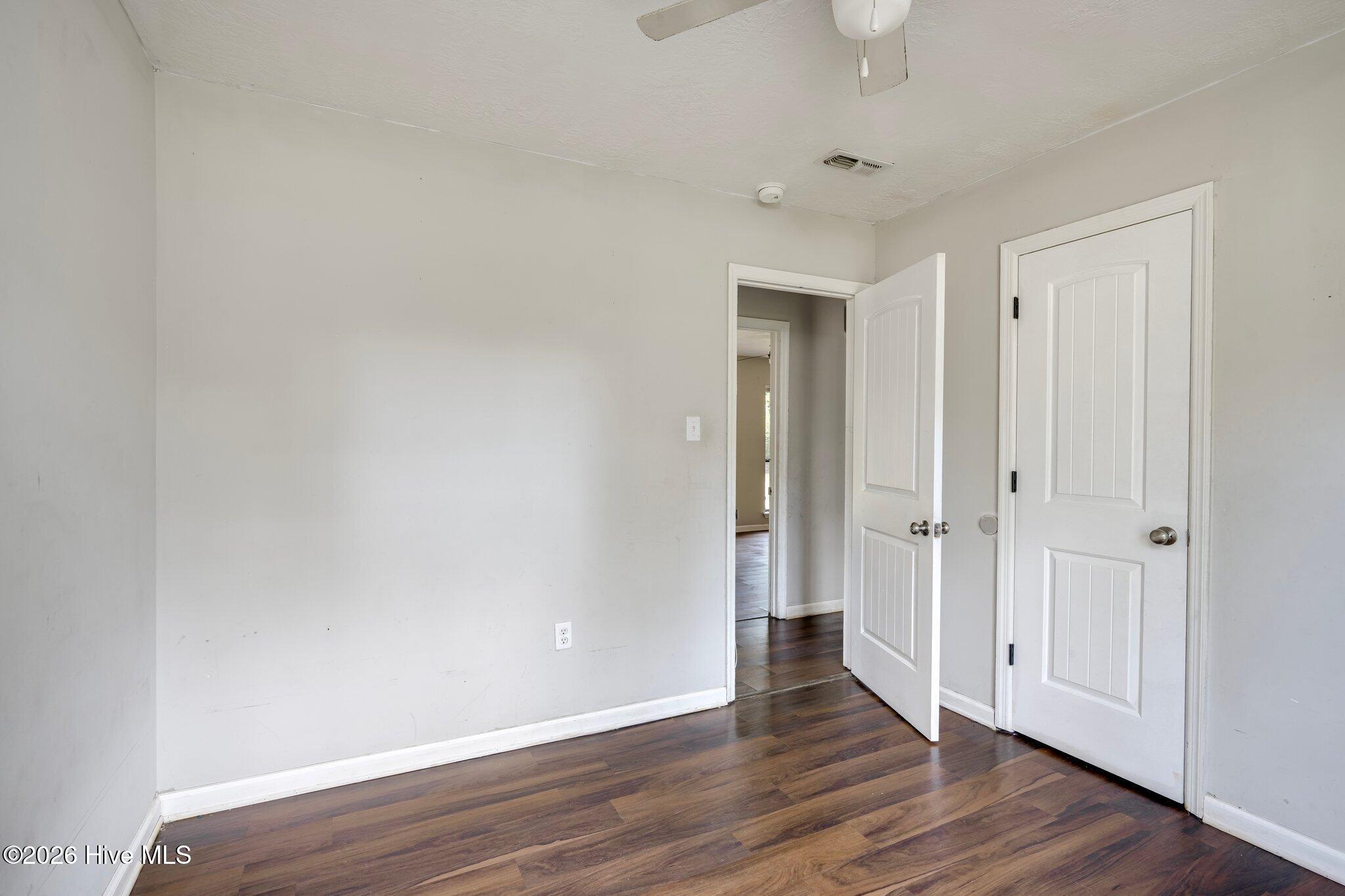 3811 Beacon Drive Property Photo 18