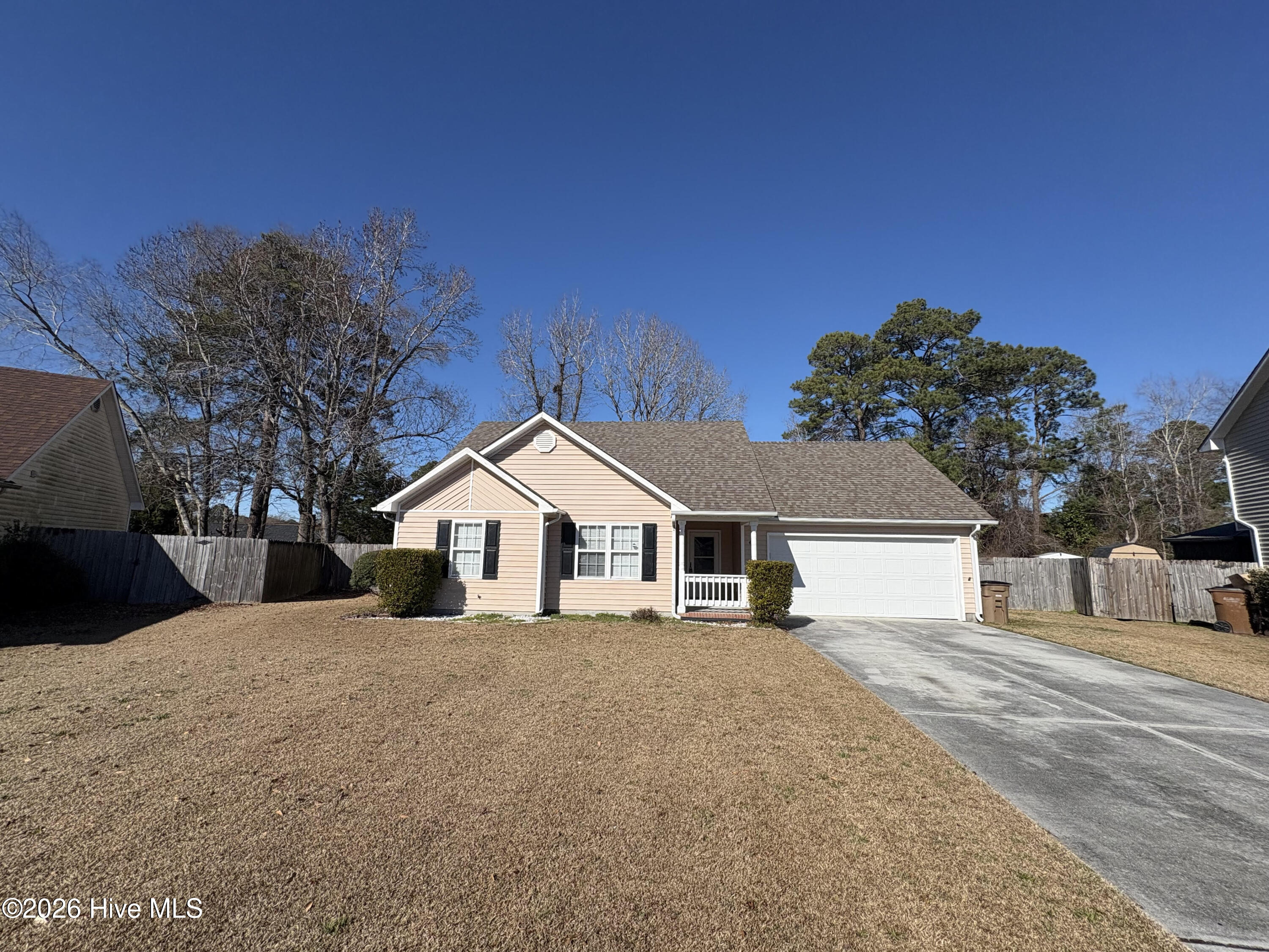 418 Eucalyptus Lane Property Photo 2