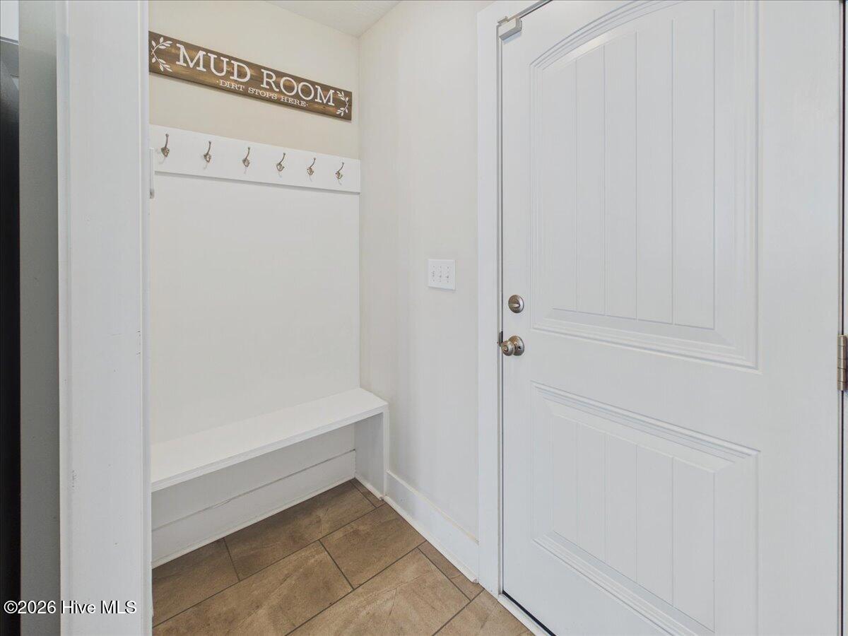 7021 Hanford Drive Property Photo 17