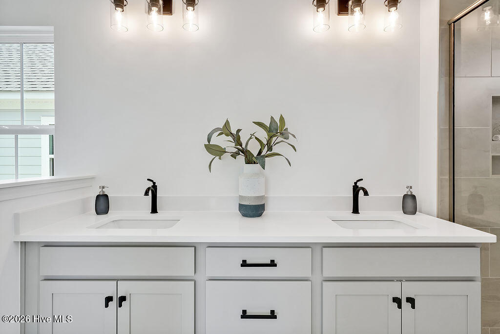 5442 Folklore Way Property Photo 12