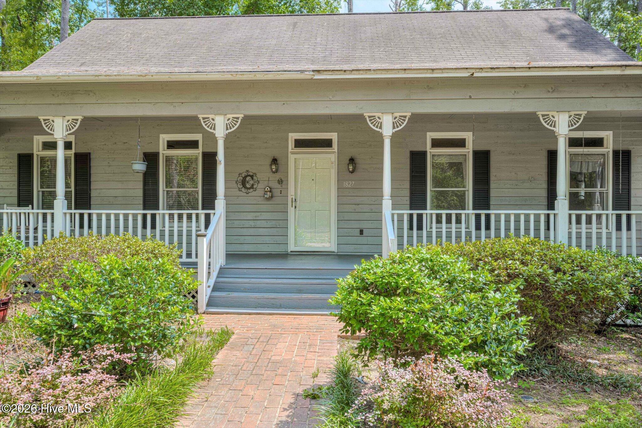 1827 Birch Drive Property Photo 4